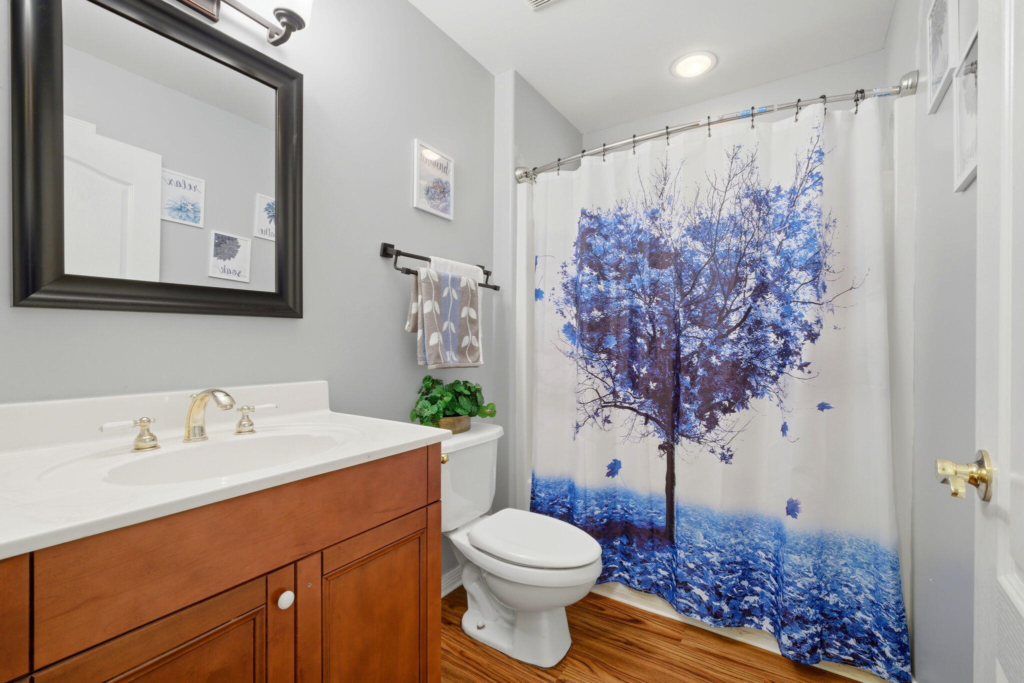 NO RECORDED SUBDIVISION - Residential