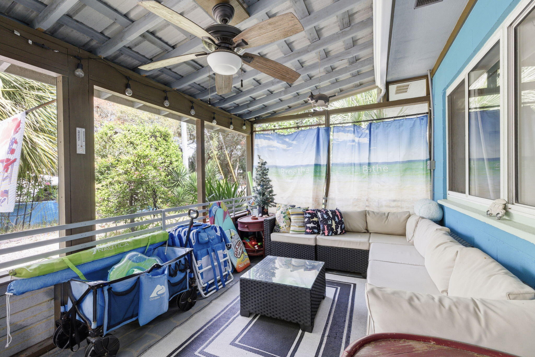 FRANGISTA BEACH 1ST ADDN - Residential