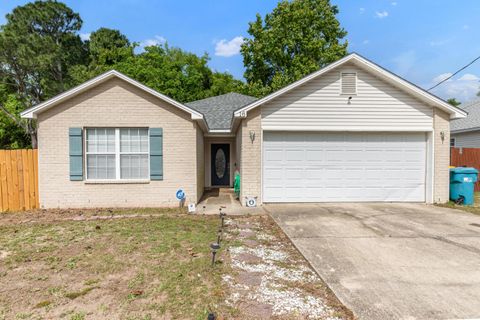 16 Cactus Road Mary Esther FL 32569