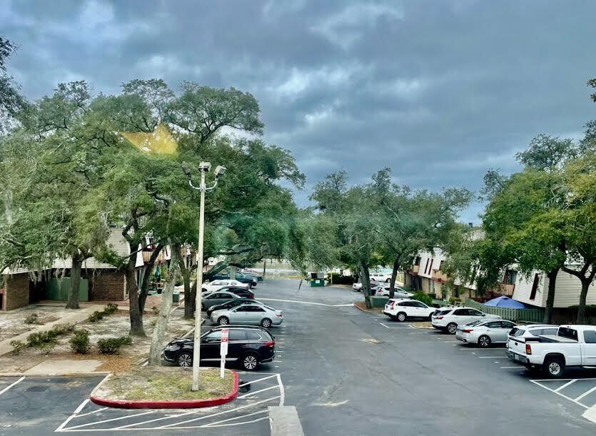 PIER ONE CONDO - Residential