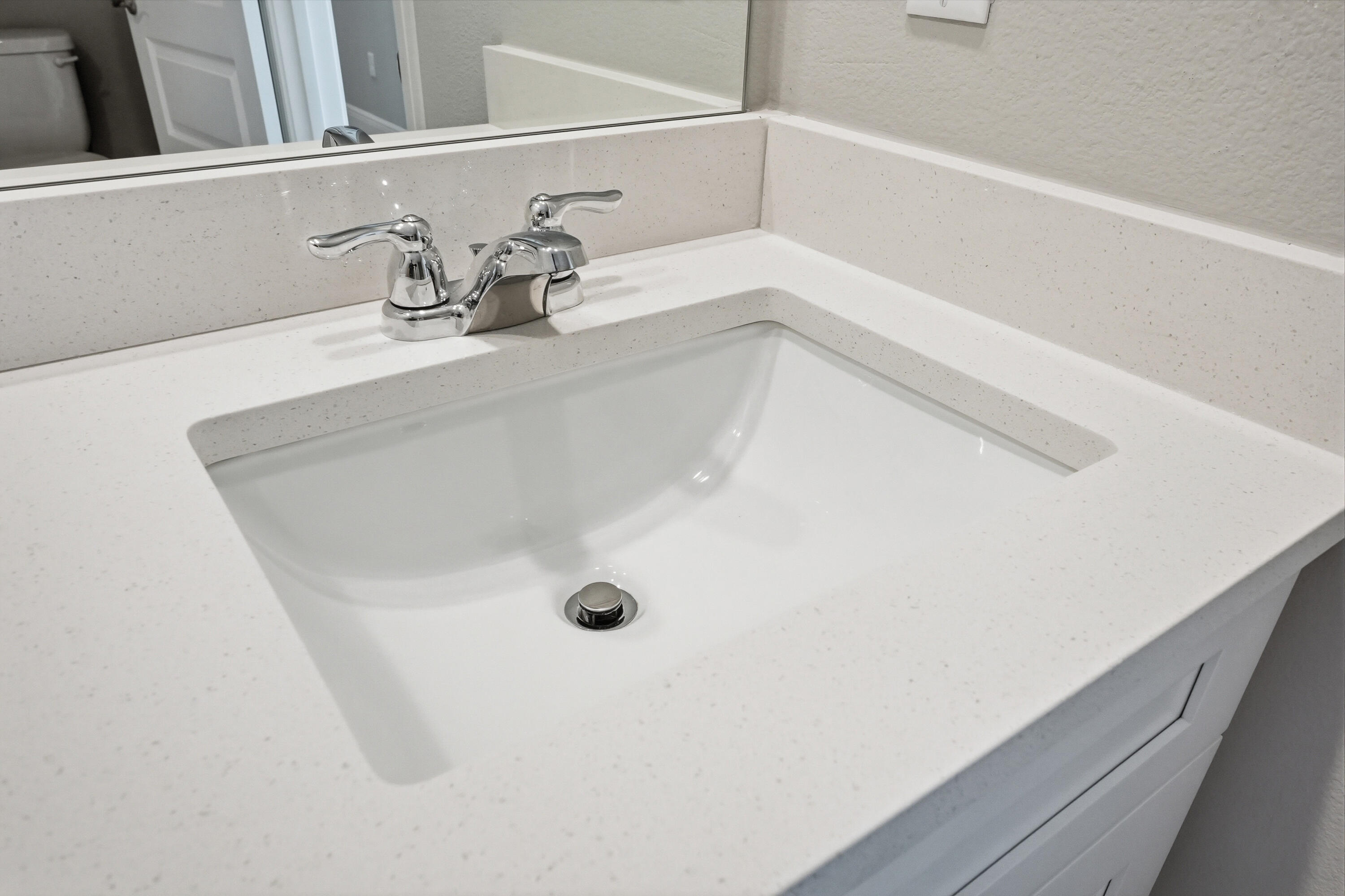 Vicki Leigh T/H - Residential