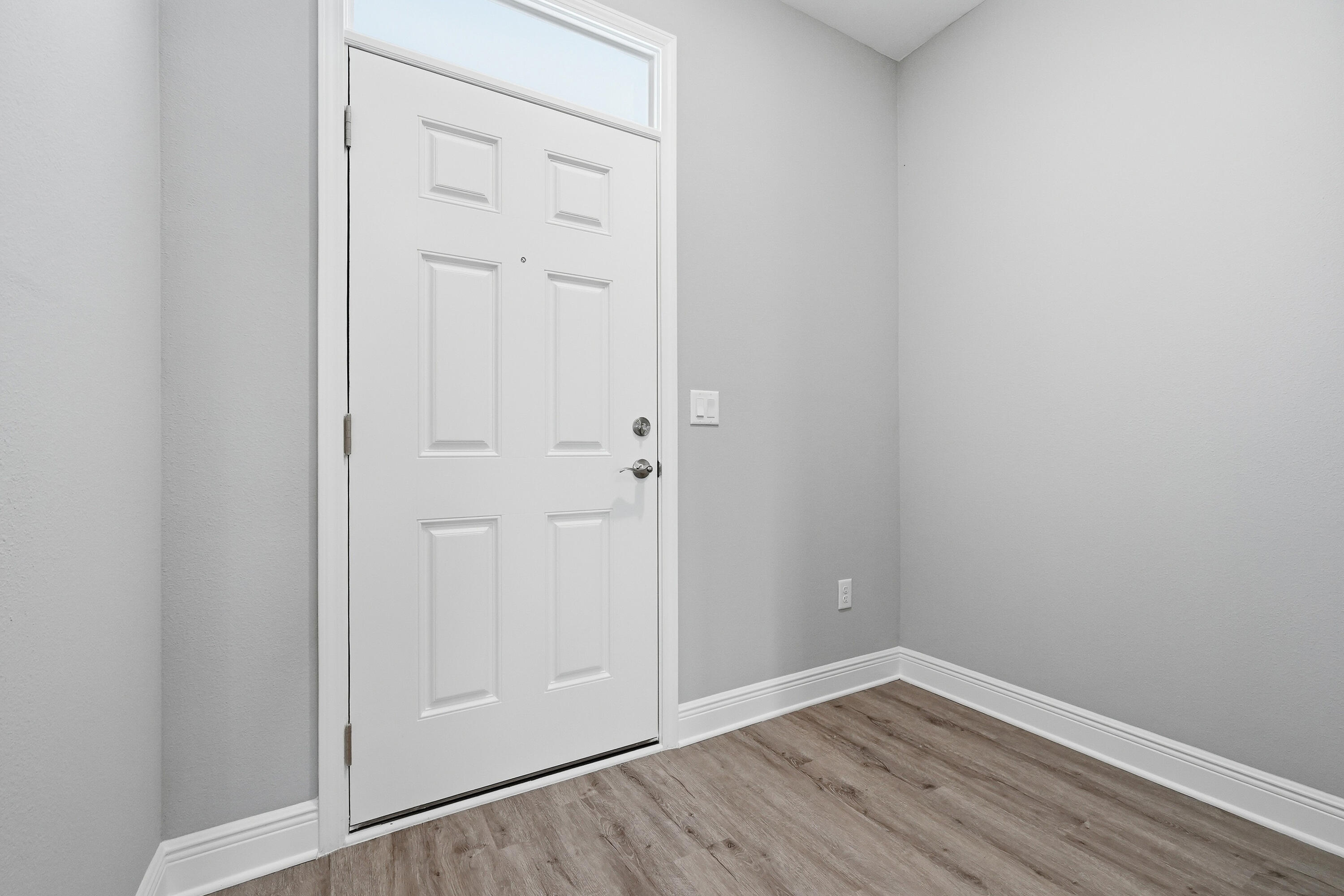 Vicki Leigh T/H - Residential