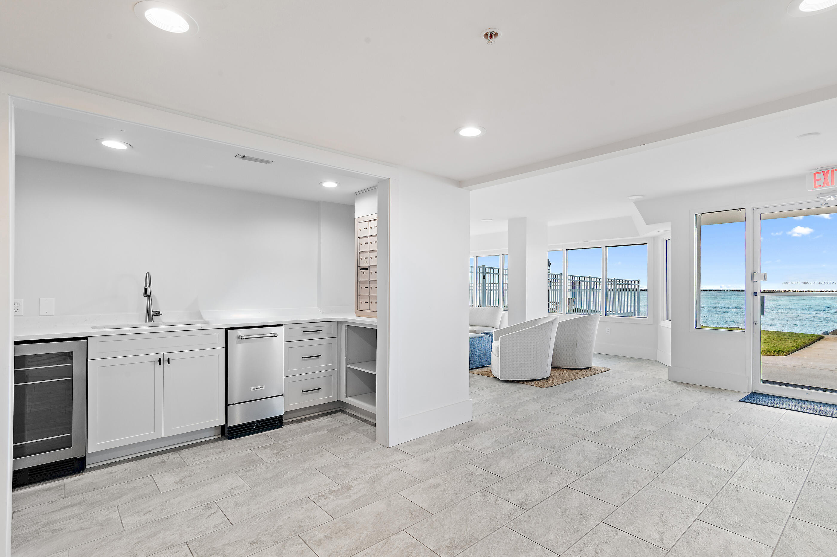 WATERVIEW TOWERS PH 2 - Residential