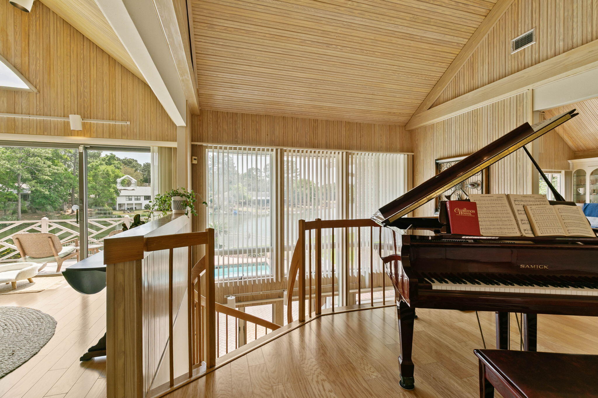 Rocky Bayou Cc Est 3 - Residential