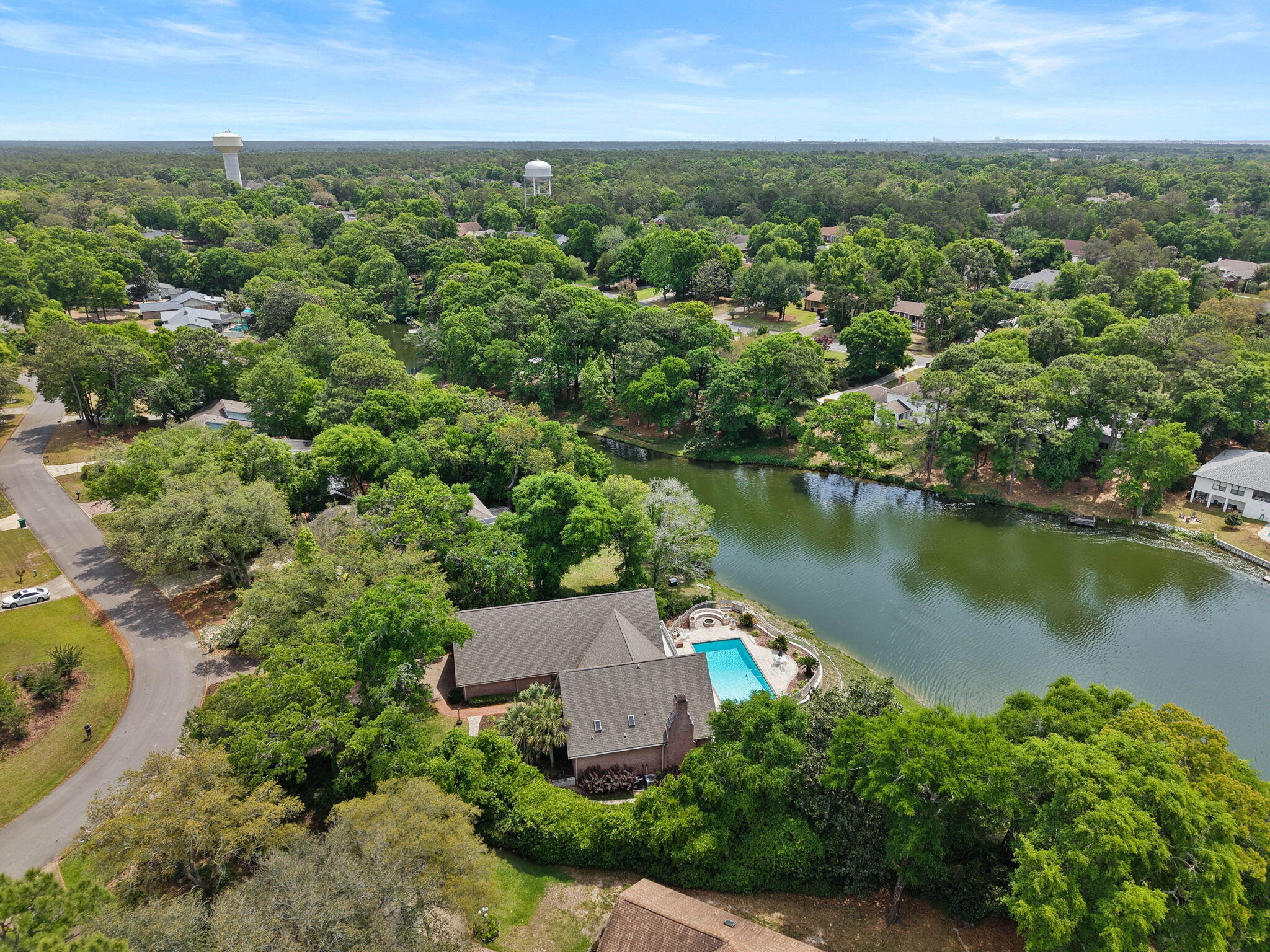 Rocky Bayou Cc Est 3 - Residential