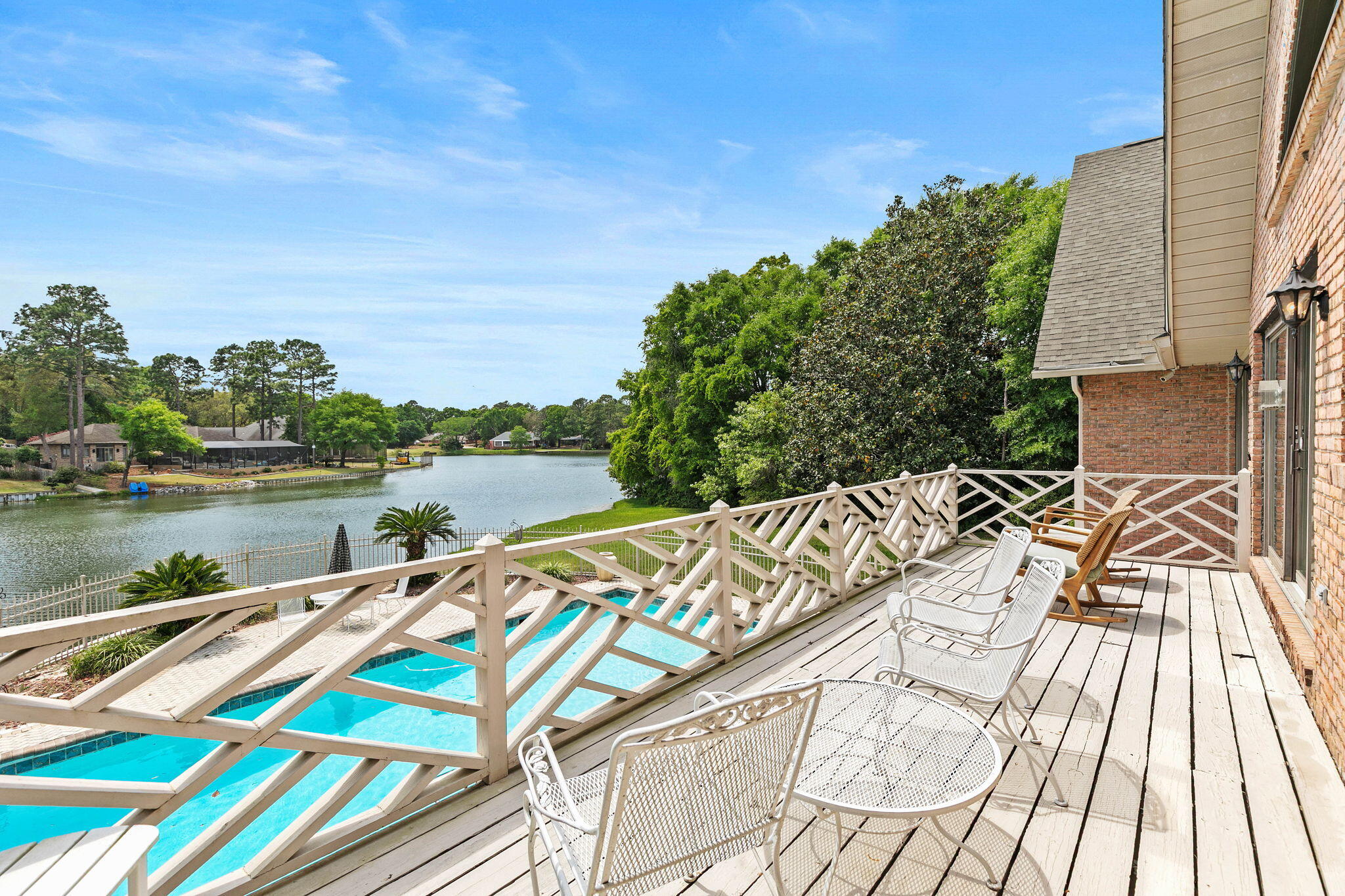 Rocky Bayou Cc Est 3 - Residential