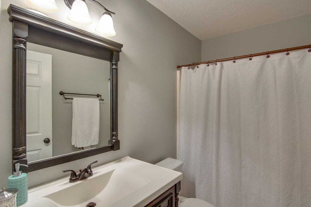 CREETWOOD PLACE - Residential