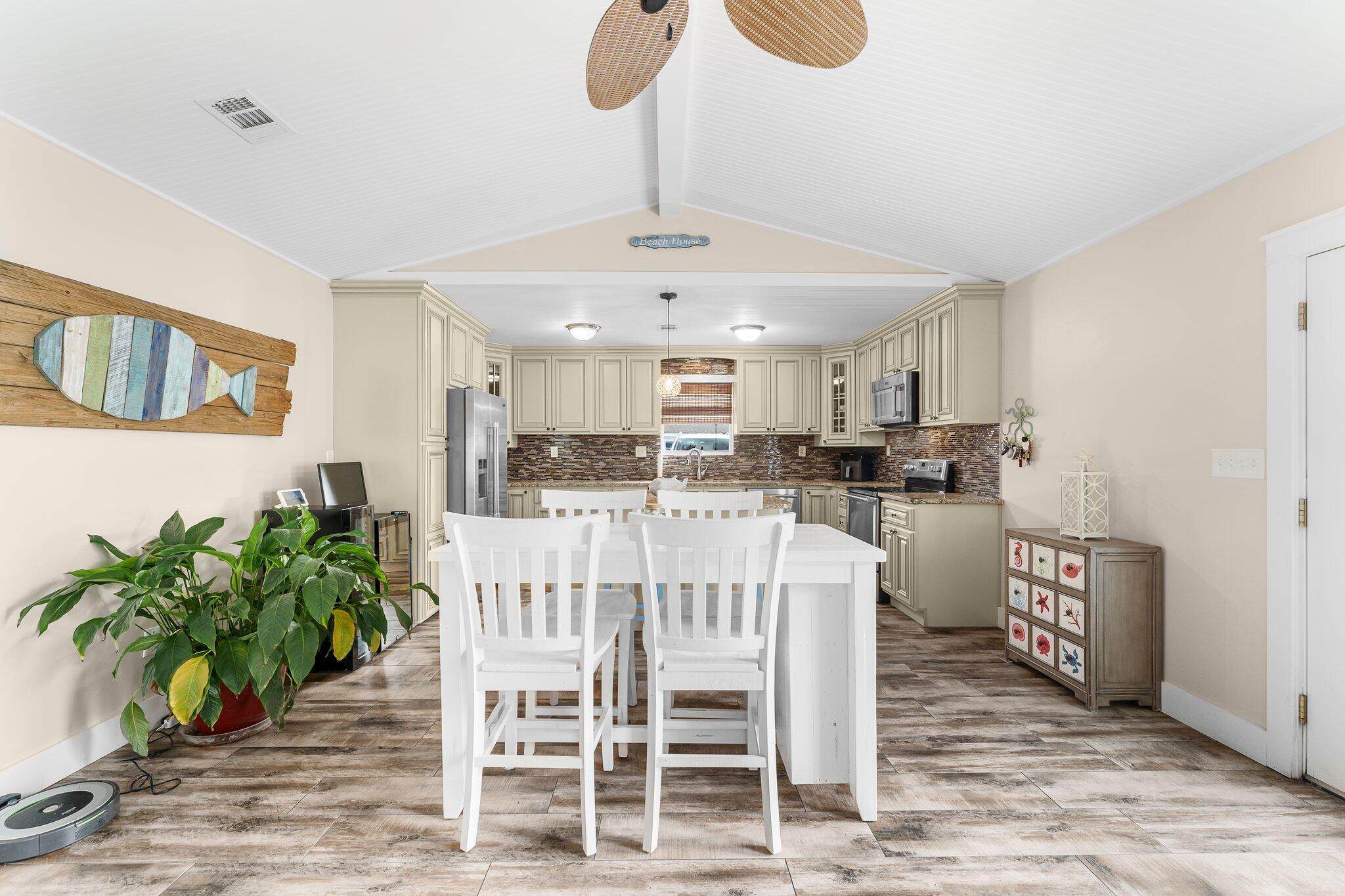 BID-A-WEE BEACH 1ST ADDN - Residential