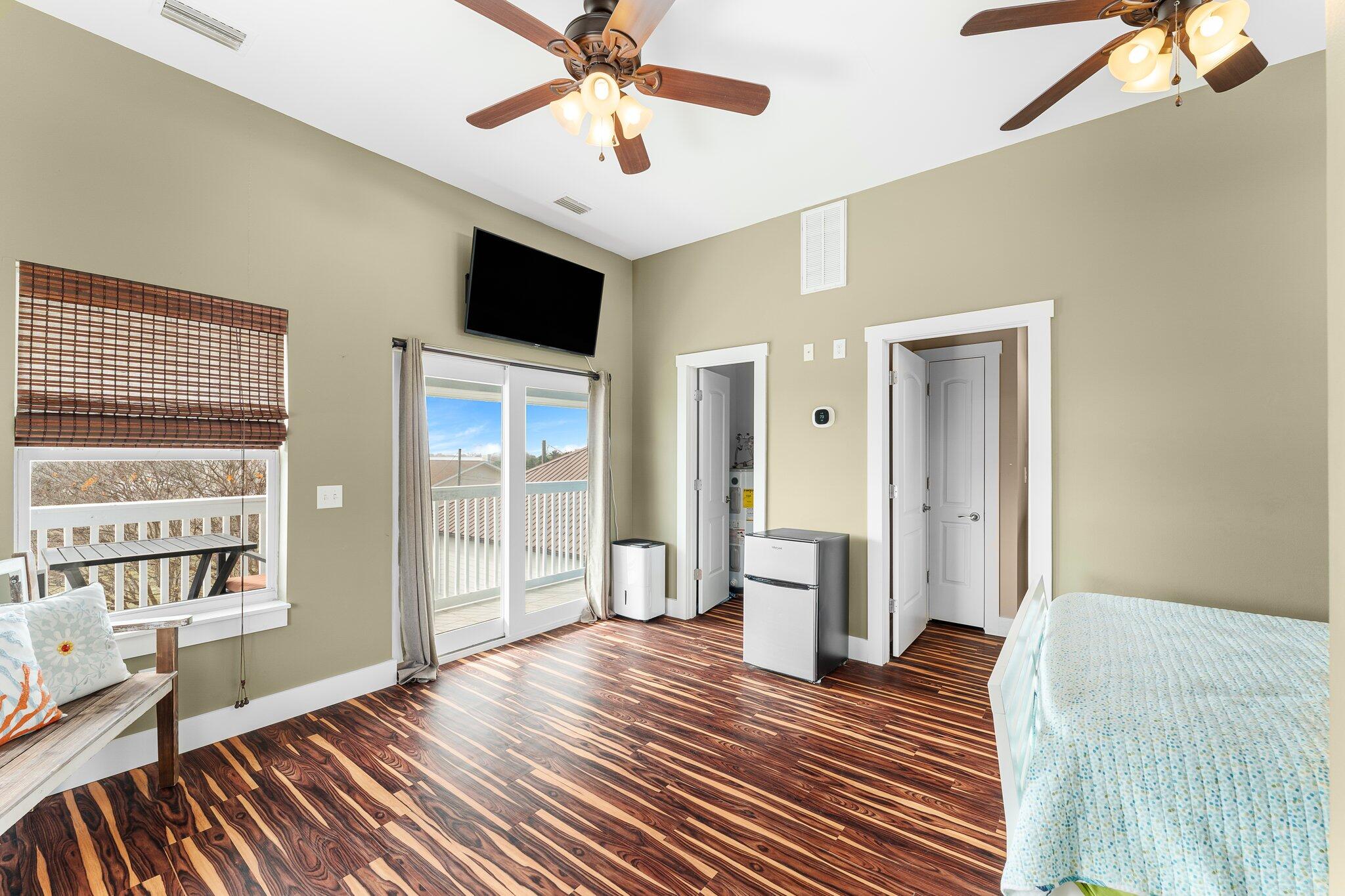 BID-A-WEE BEACH 1ST ADDN - Residential