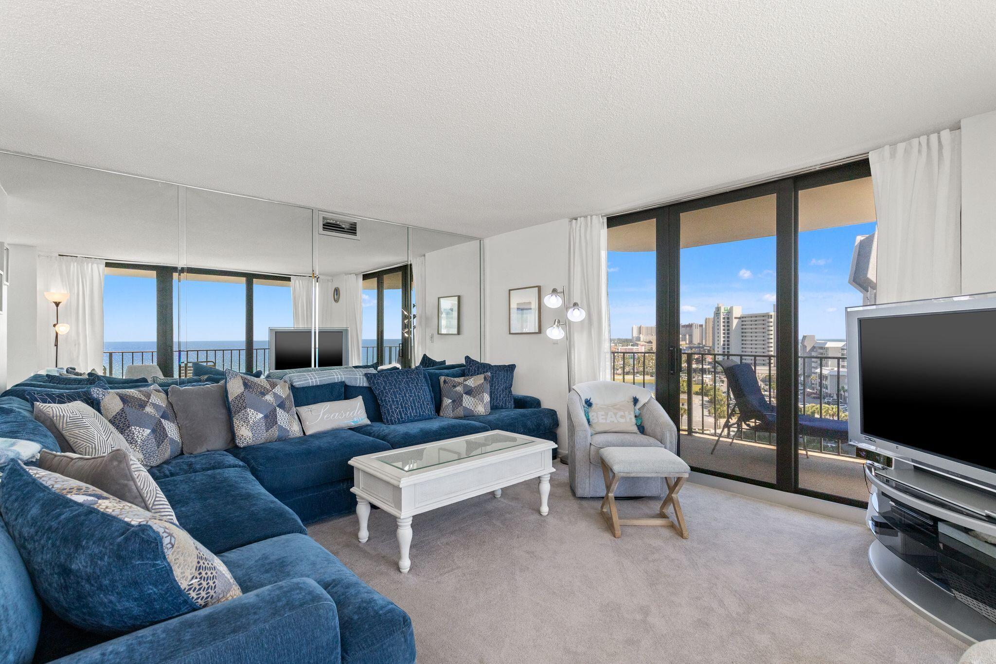 EDGEWATER - Residential