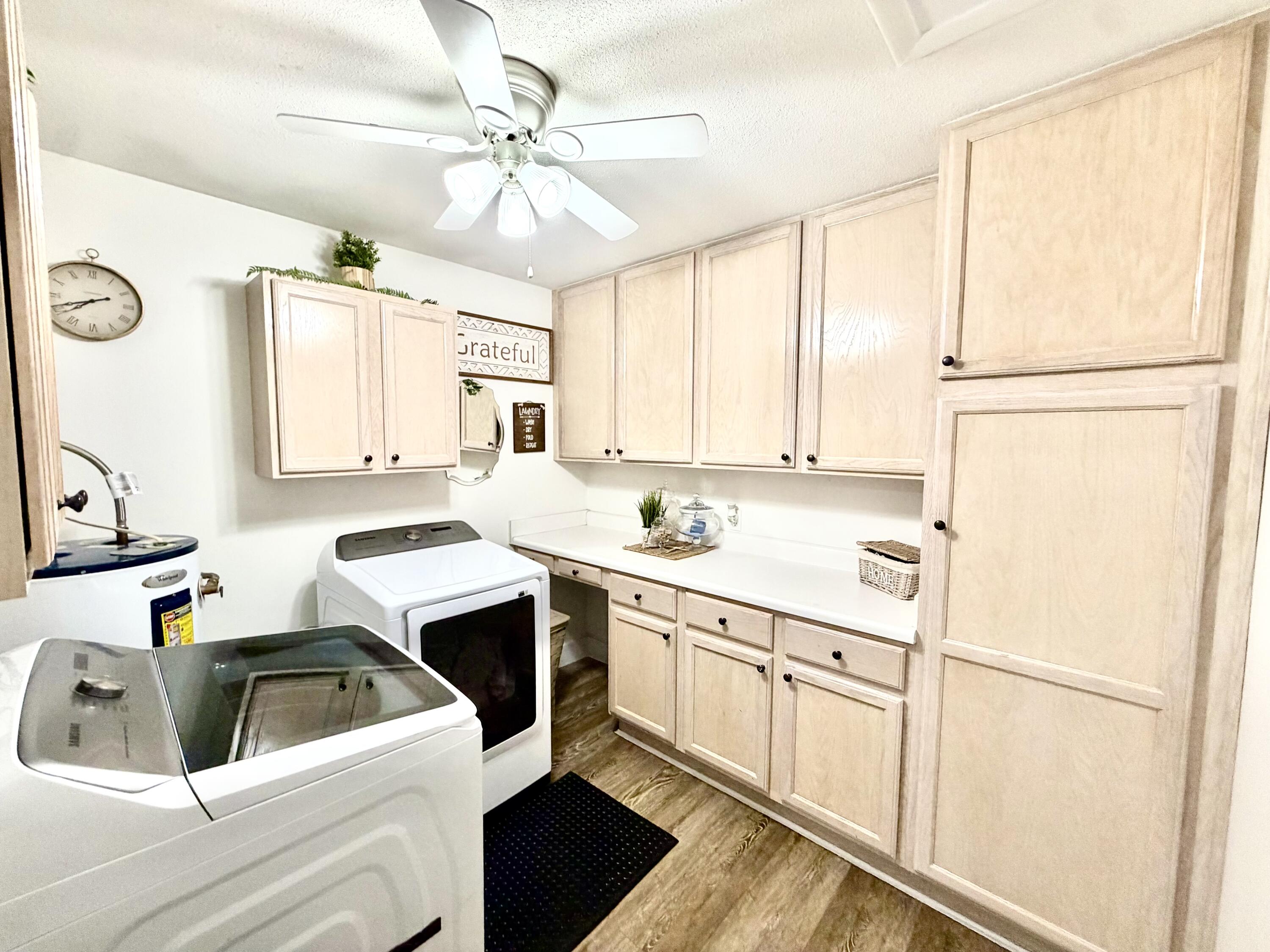 COLONY EST 3RD ADD LOT 36 BLK C - Residential