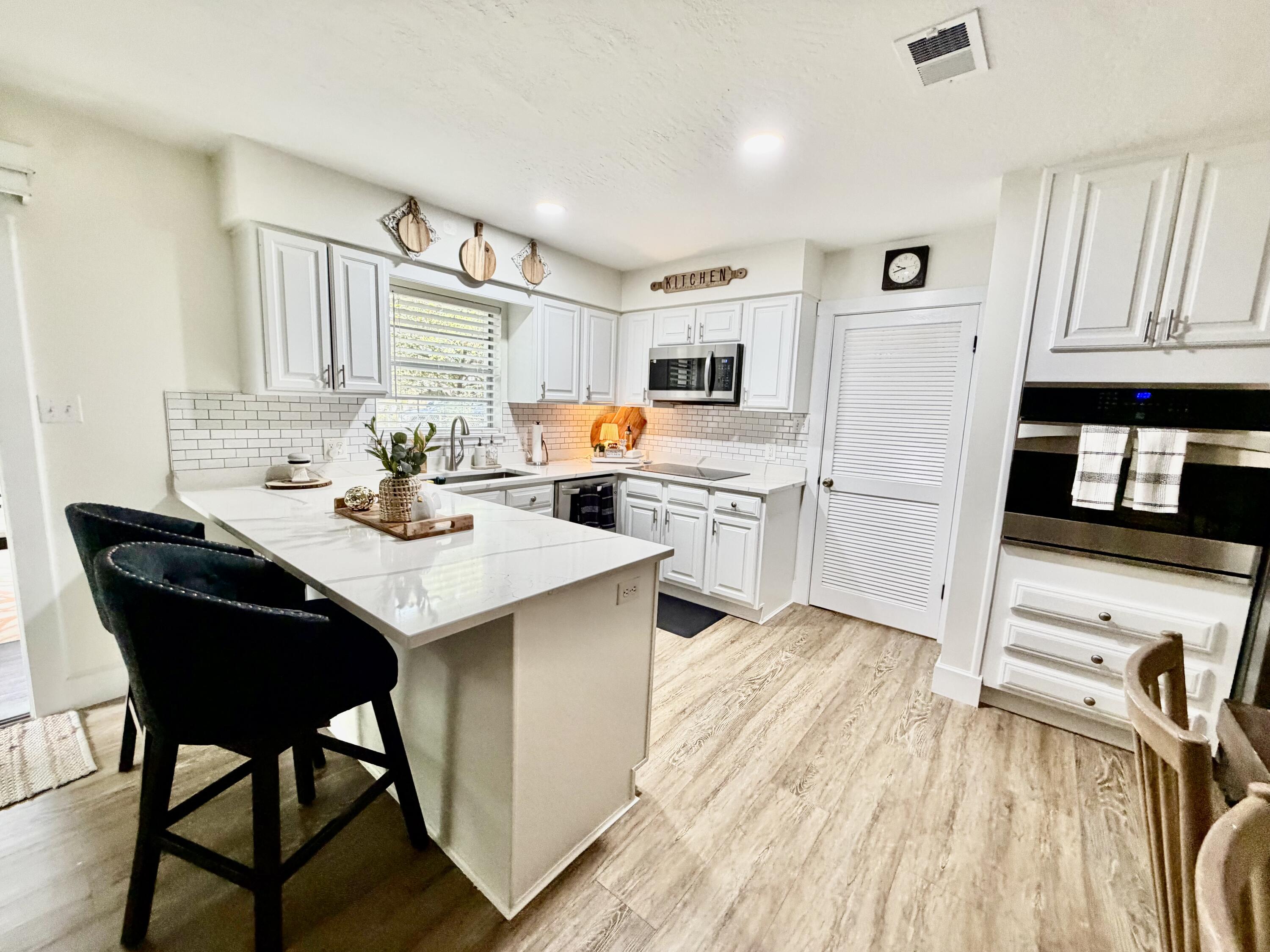 COLONY EST 3RD ADD LOT 36 BLK C - Residential