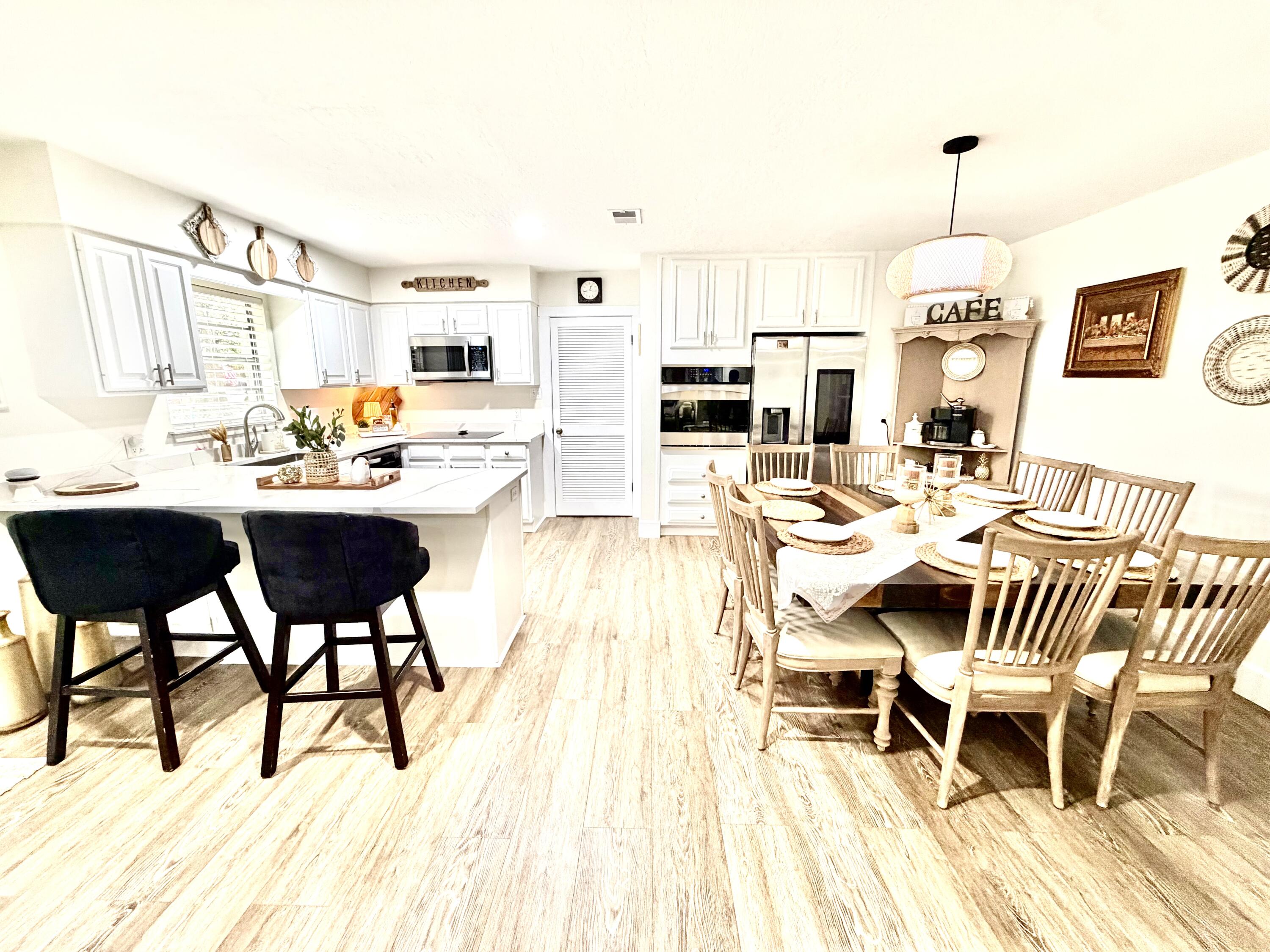 COLONY EST 3RD ADD LOT 36 BLK C - Residential