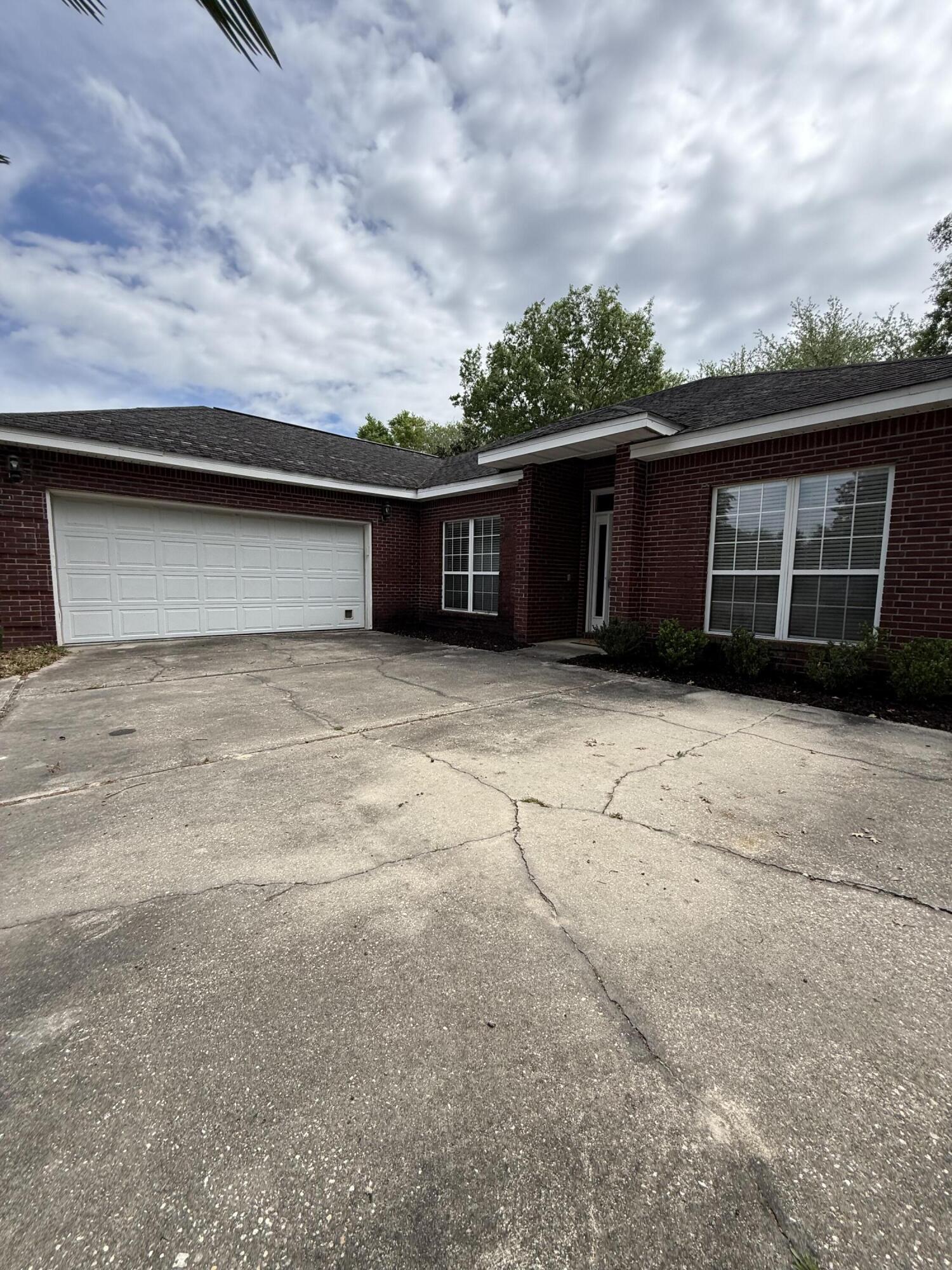 THE CROSSINGS AT B/B - Residential