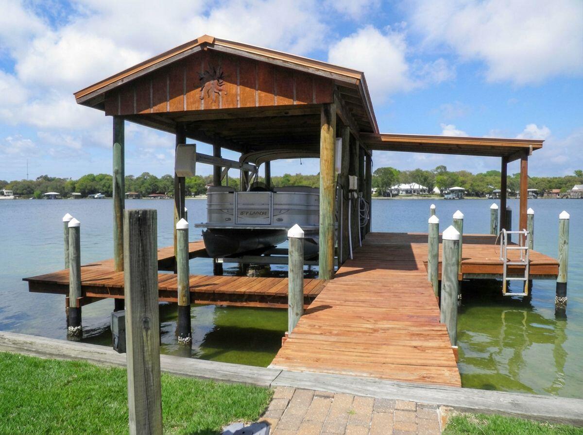 BAYOU S/D replat - Residential