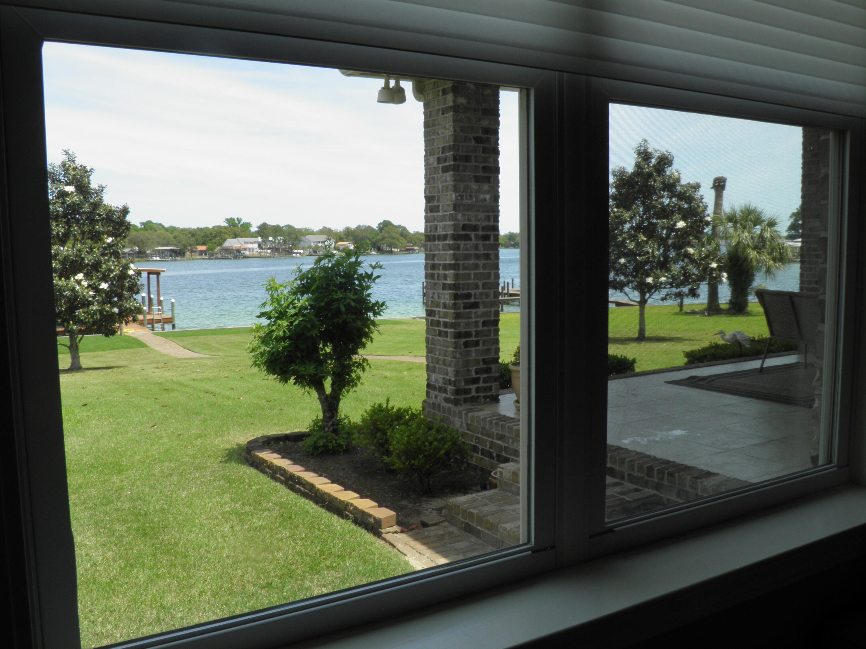 BAYOU S/D replat - Residential