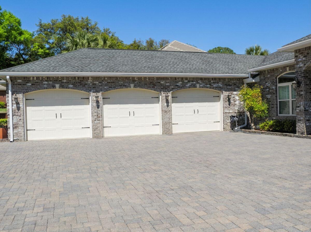 BAYOU S/D replat - Residential