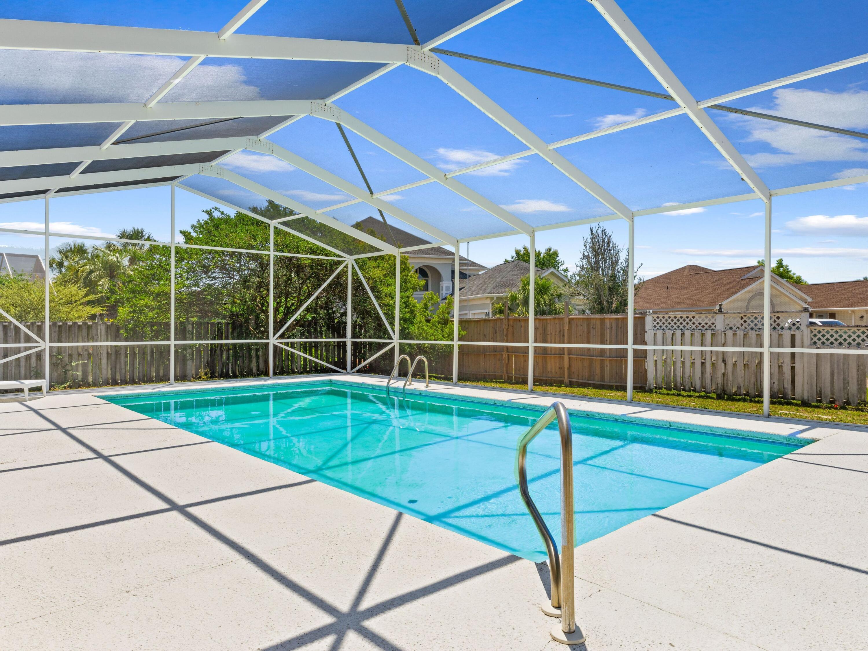 GULF VISTA - Residential