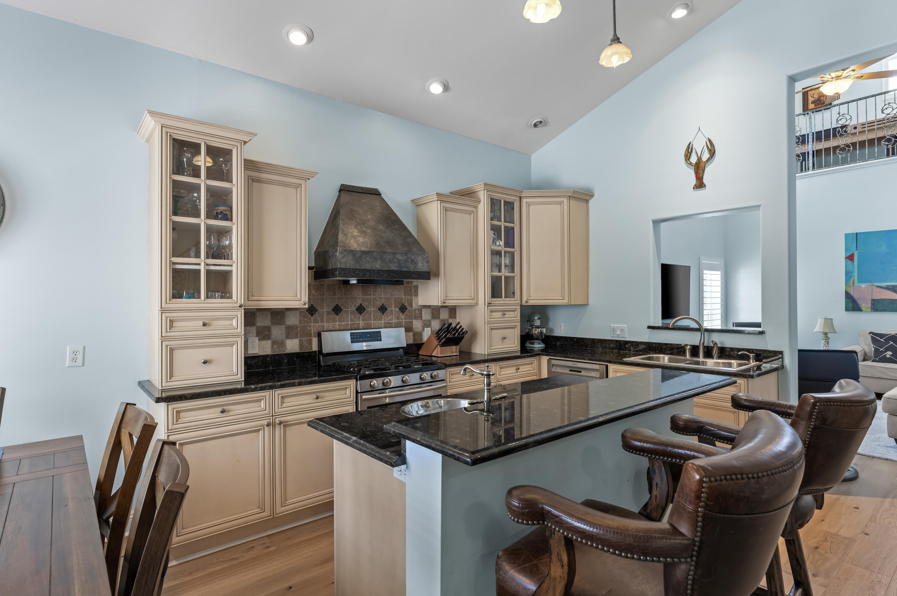 SOVEREIGN ISLE S/D - Residential