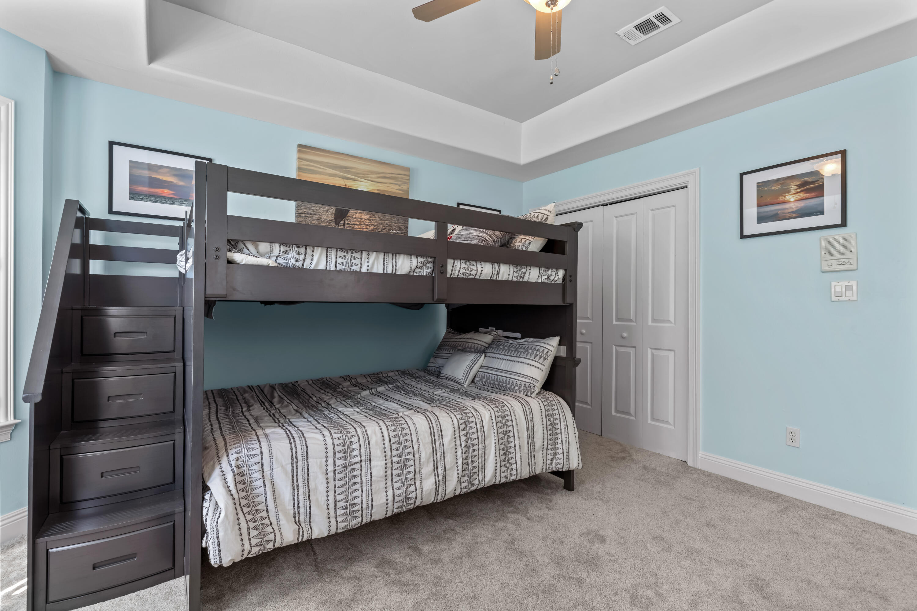 SOVEREIGN ISLE S/D - Residential