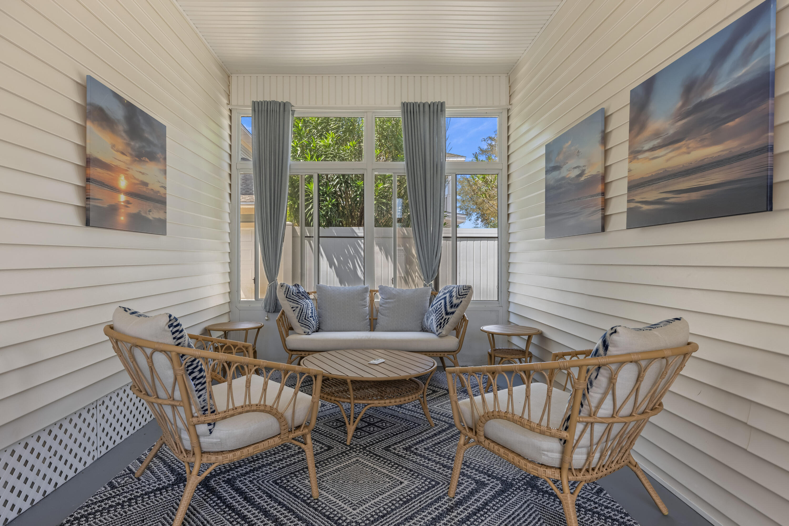 SOVEREIGN ISLE S/D - Residential