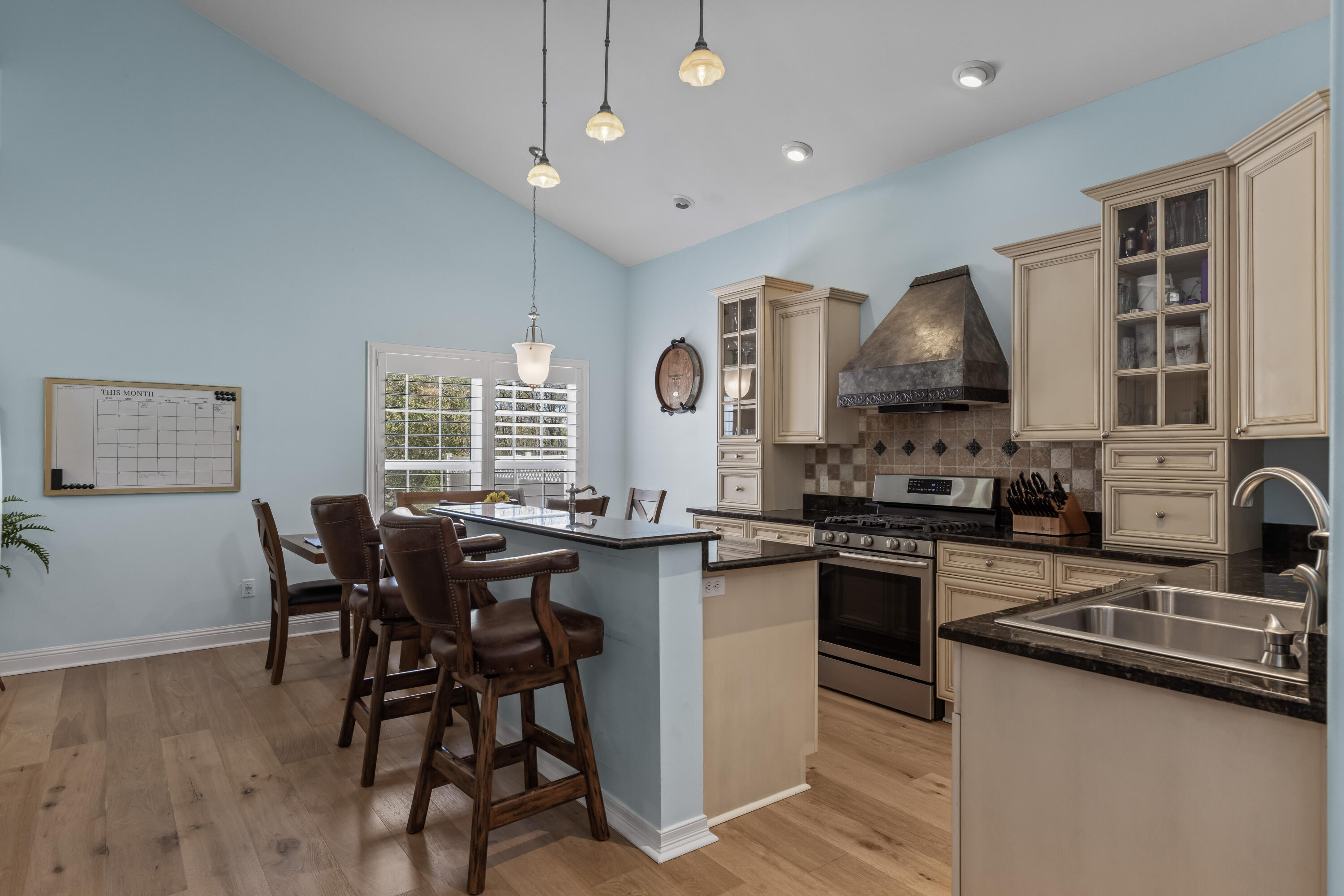 SOVEREIGN ISLE S/D - Residential