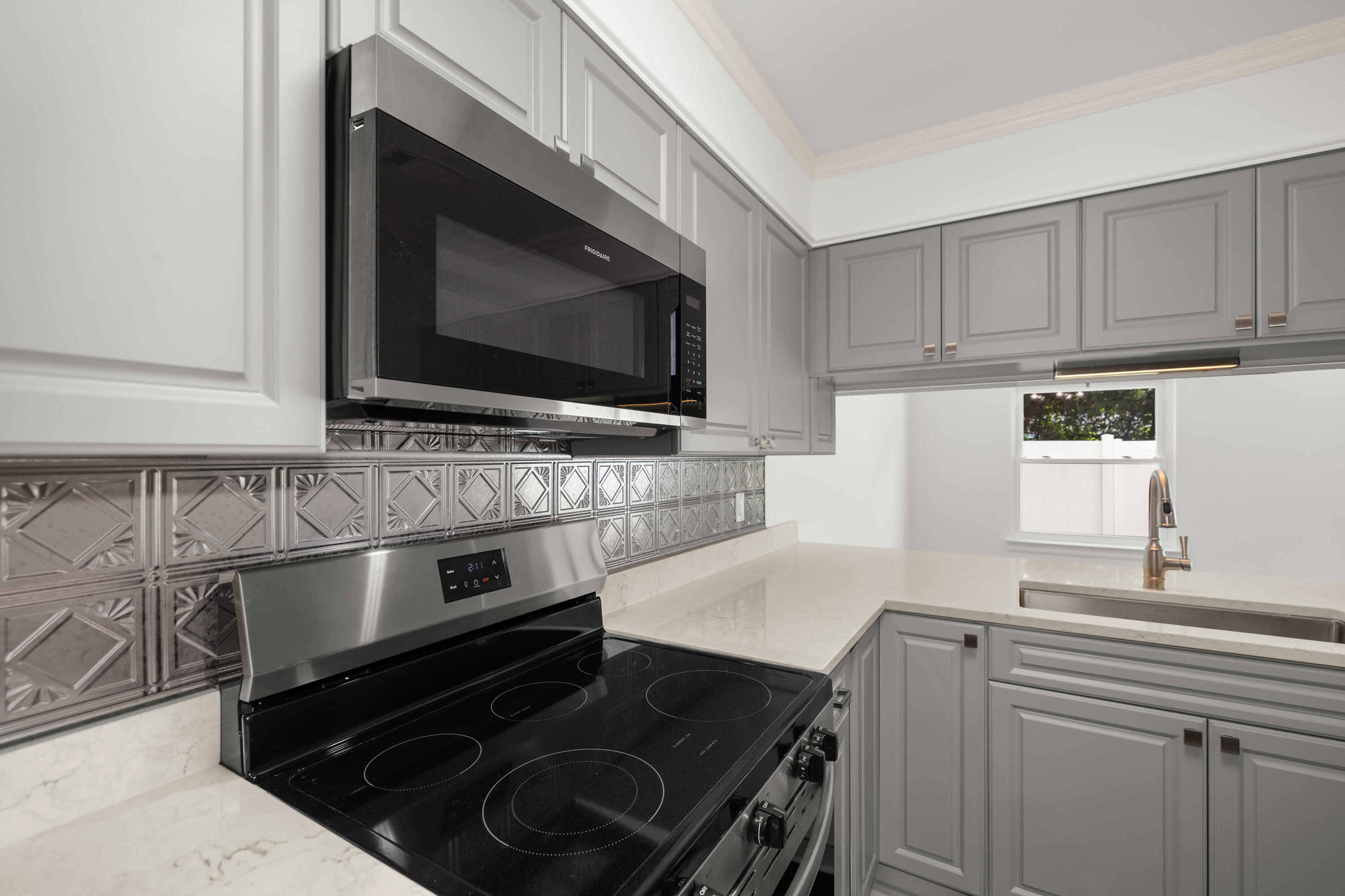 PINE RIDGE TRACE RE/SUB - Residential