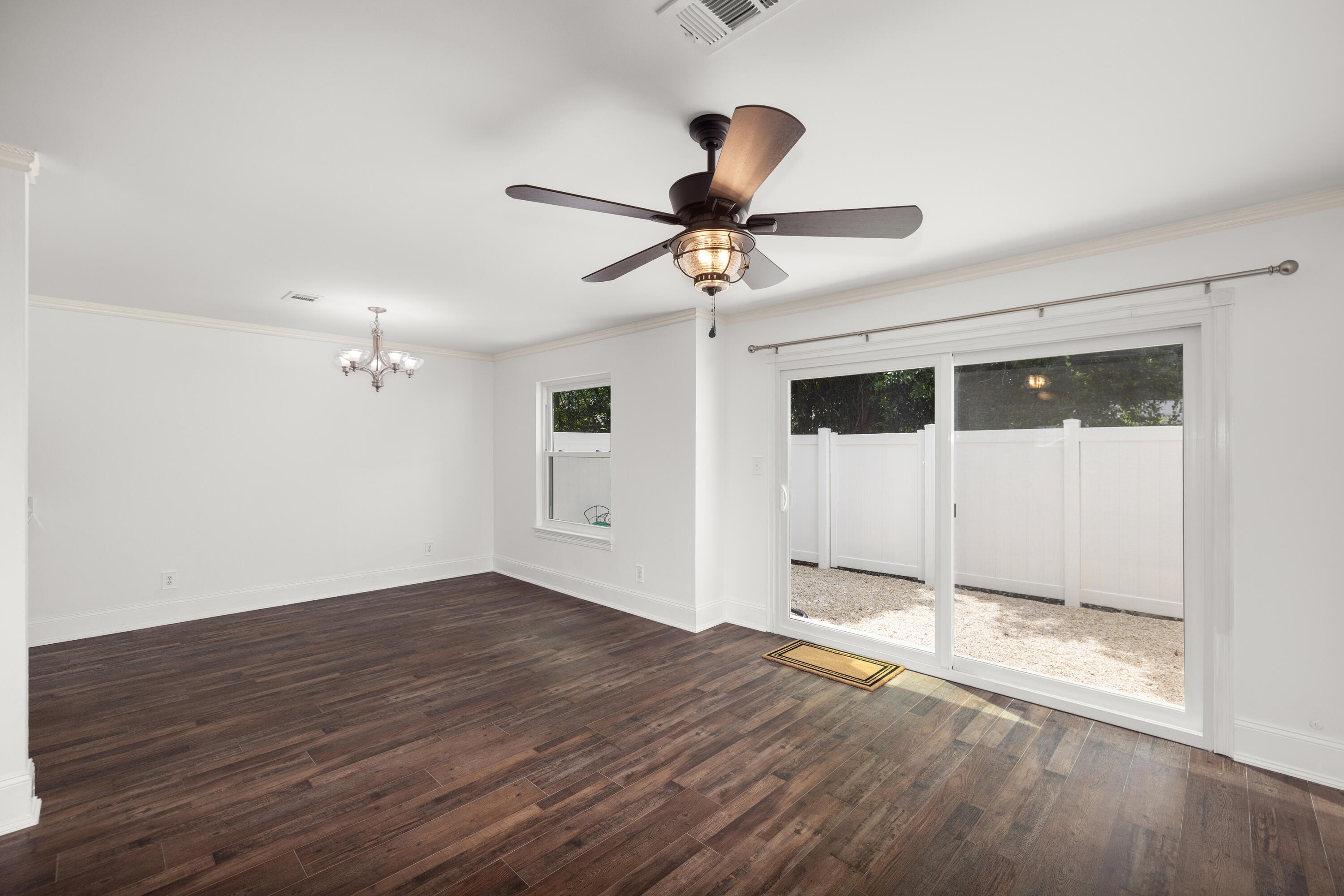 PINE RIDGE TRACE RE/SUB - Residential