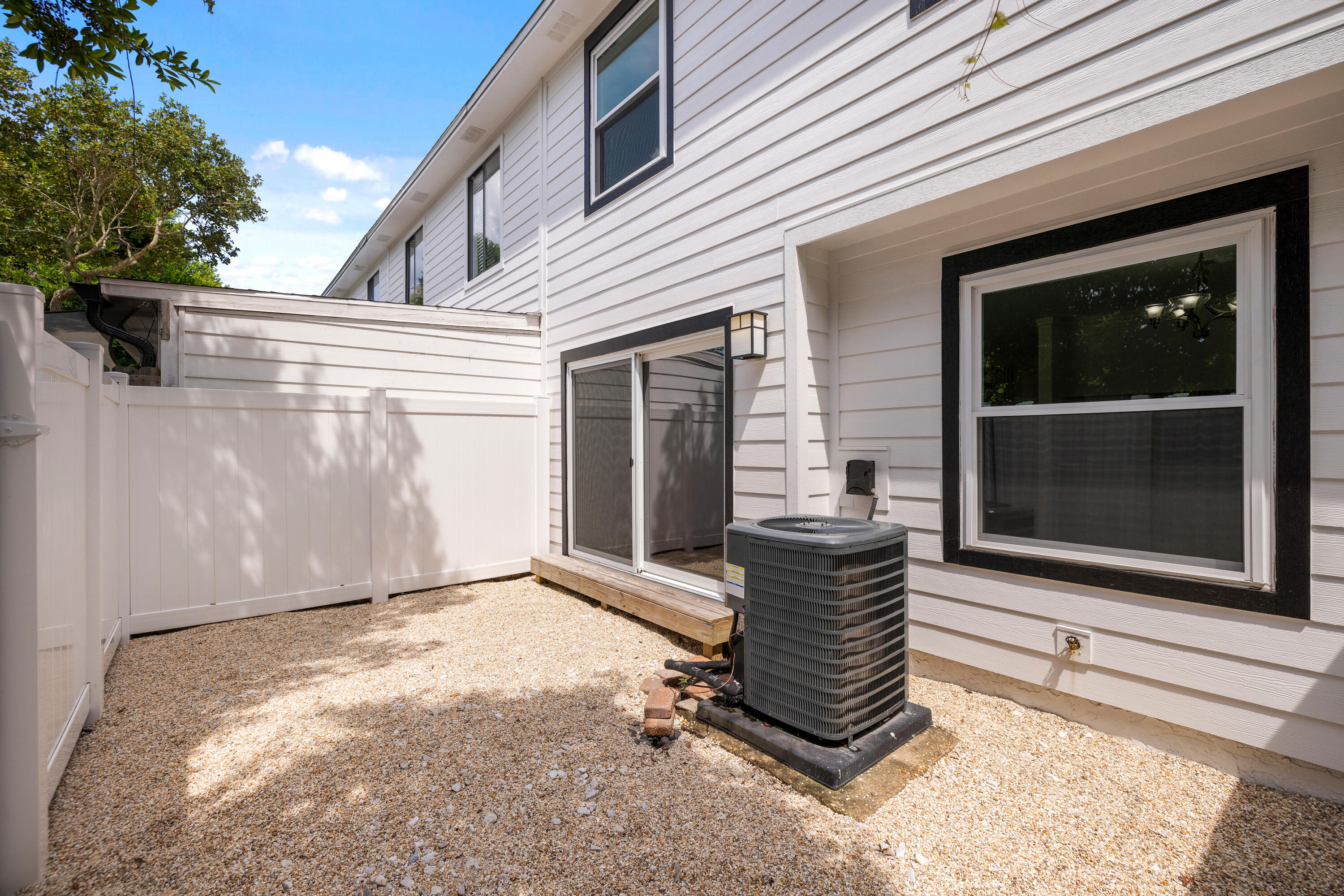 PINE RIDGE TRACE RE/SUB - Residential