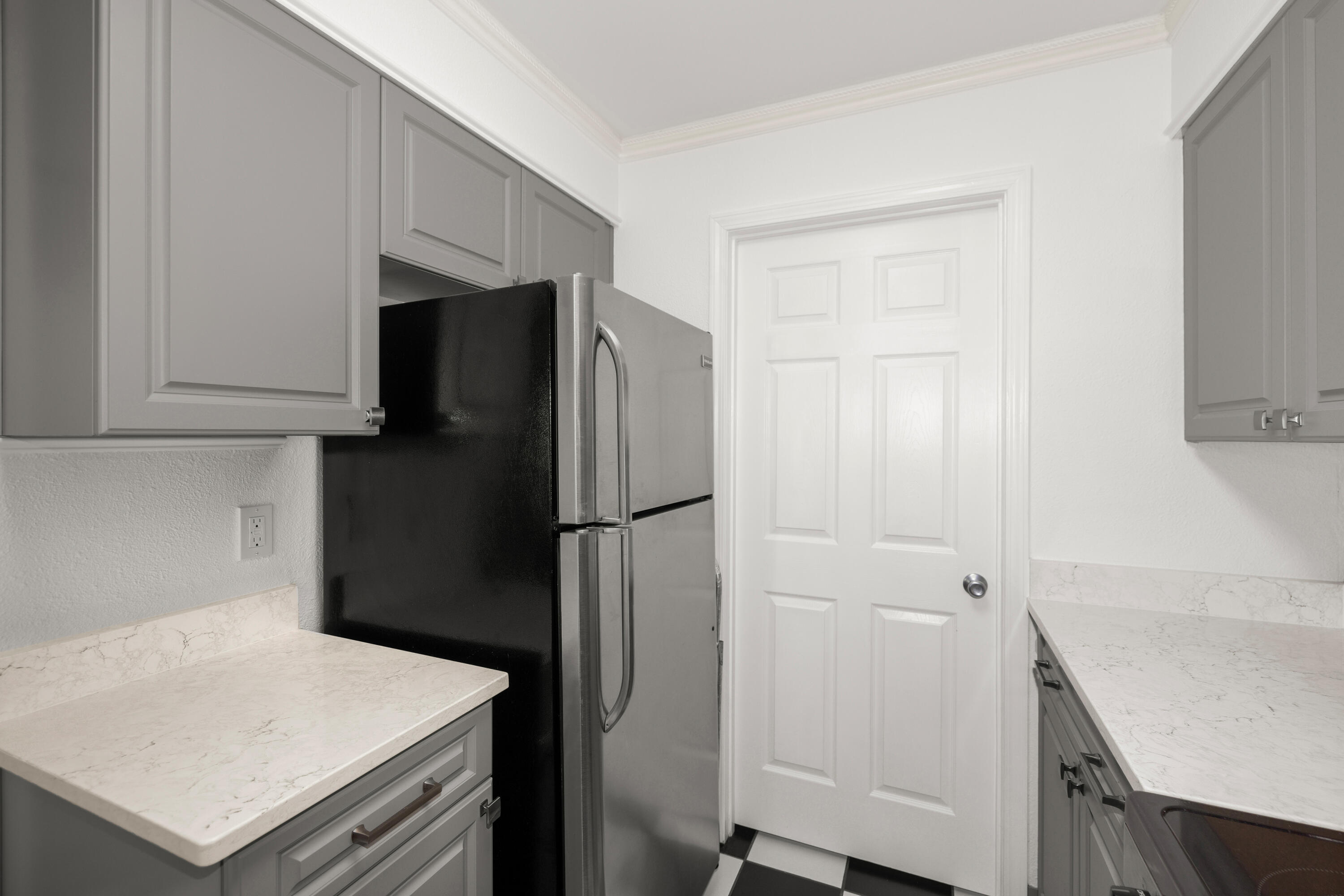 PINE RIDGE TRACE RE/SUB - Residential