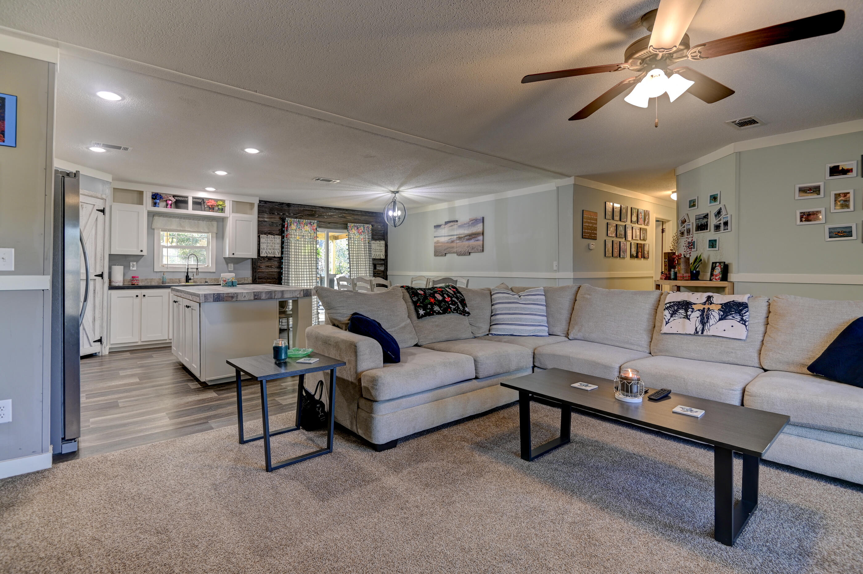 WOLFORD ACRES - Residential