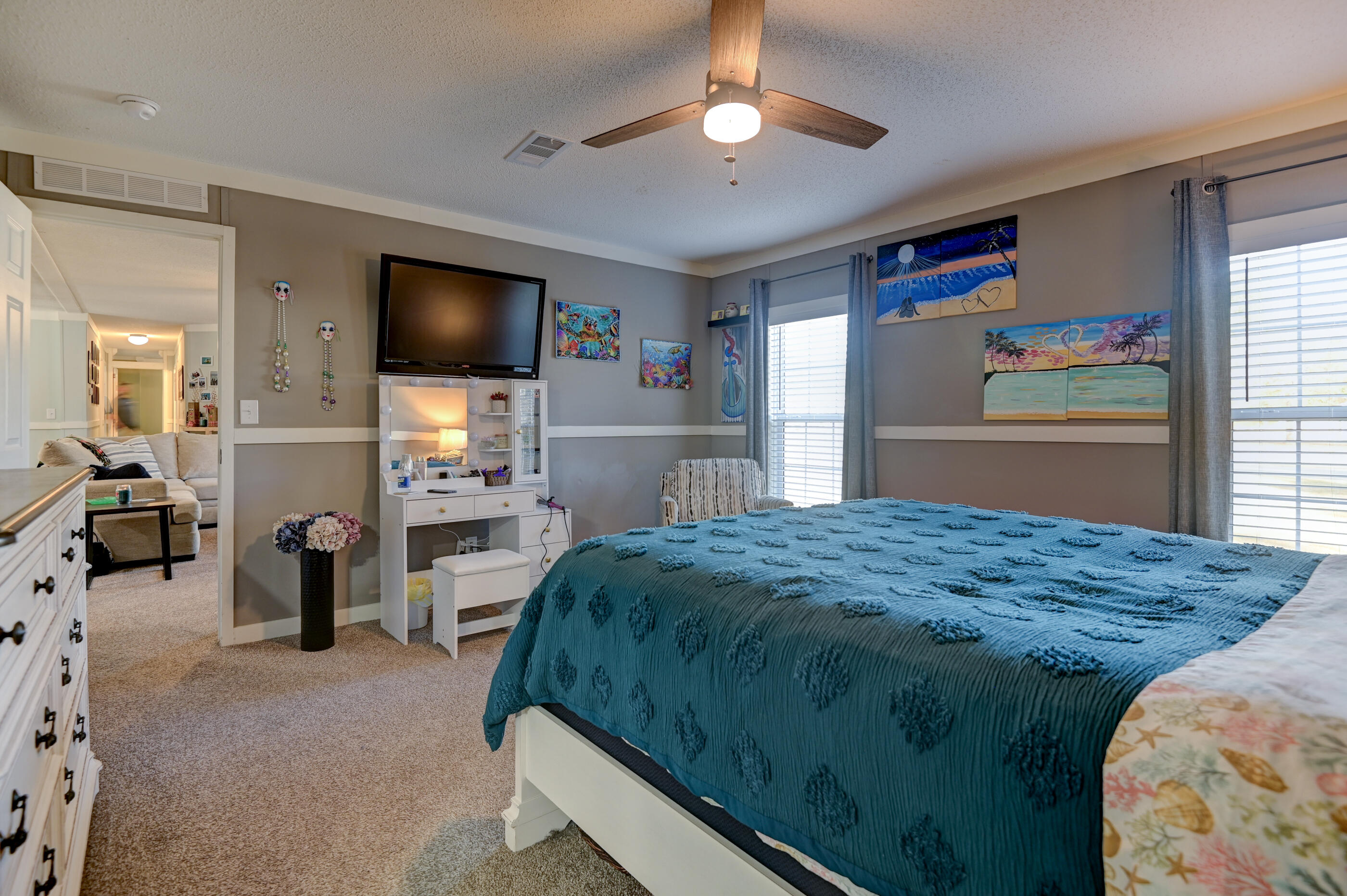 WOLFORD ACRES - Residential