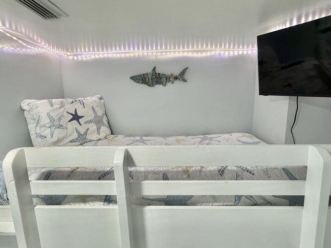 WATERSCAPE UNIT A219 STORAGE A219 - Residential