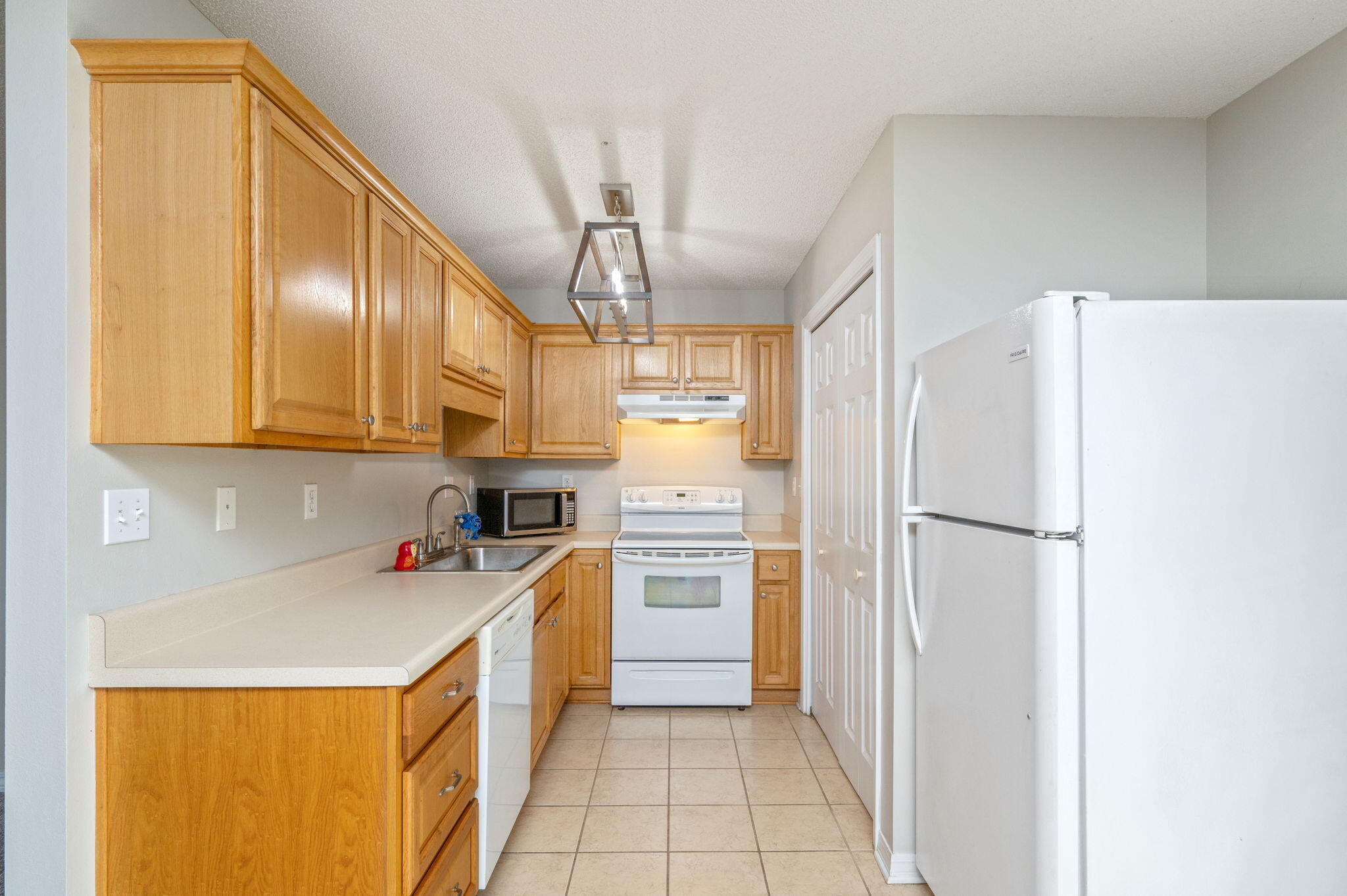 OAKWOOD HILLS UNIT 1 - Residential