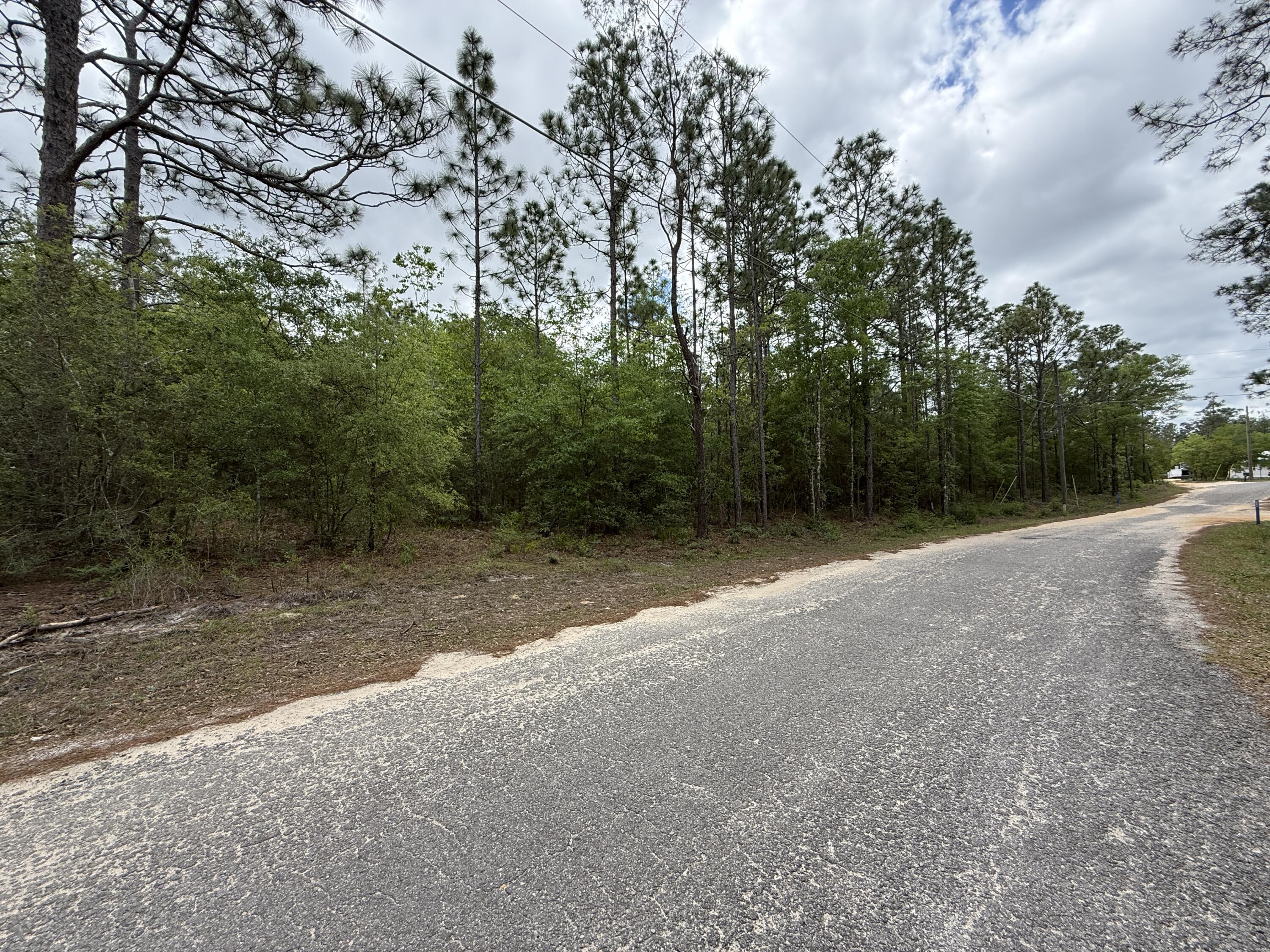 OAKWOOD LAKES ESTATES - Land