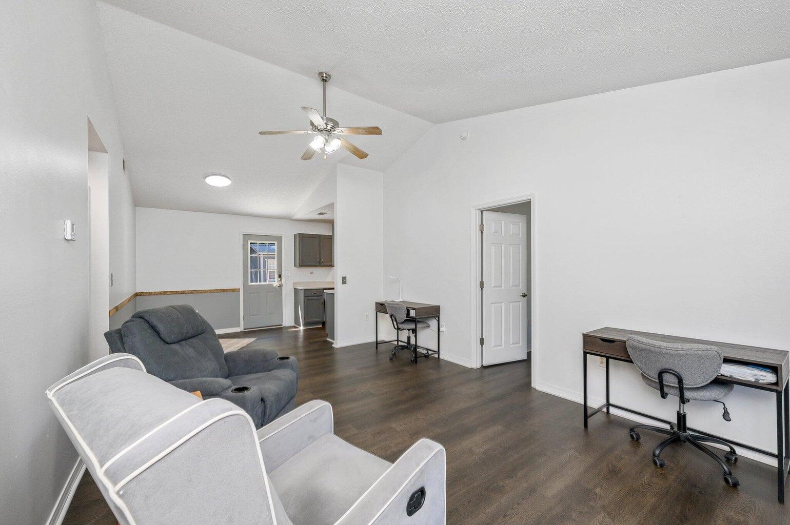 BRACKIN HEIGHTS S/D - Residential Lease