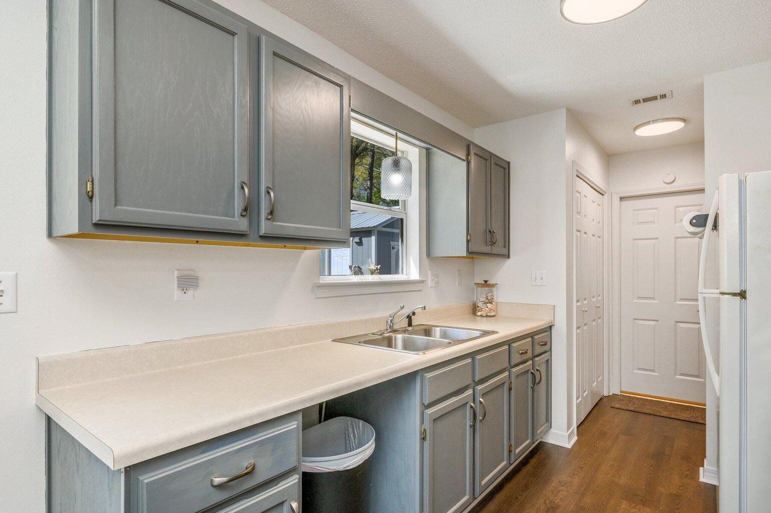 BRACKIN HEIGHTS S/D - Residential Lease