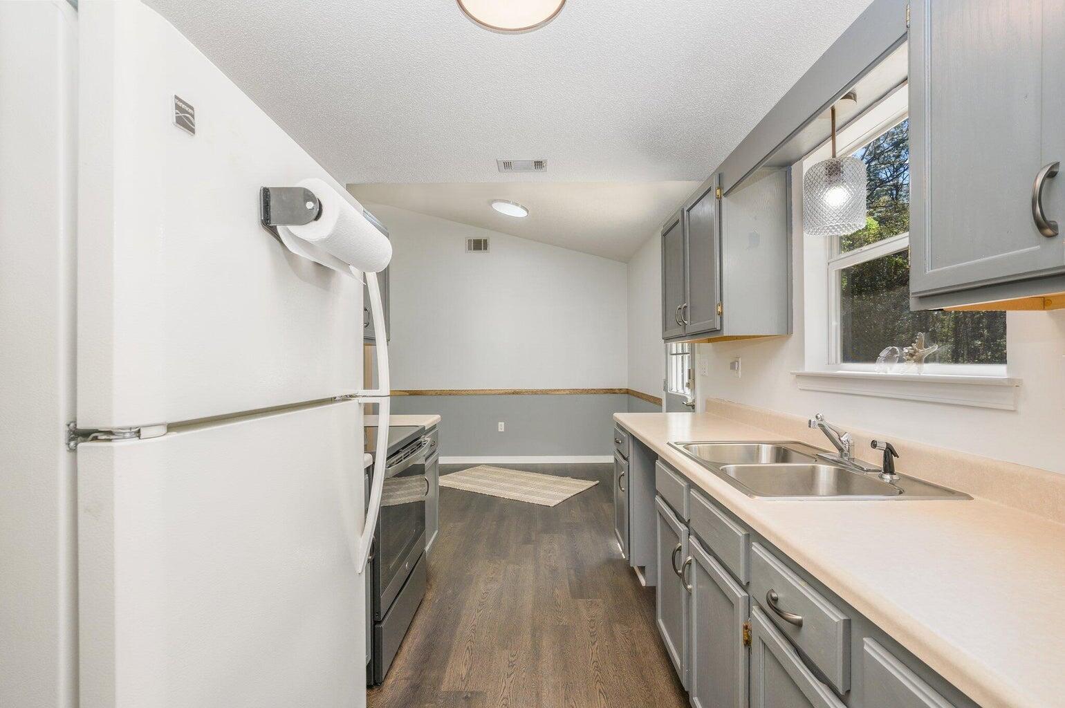 BRACKIN HEIGHTS S/D - Residential Lease