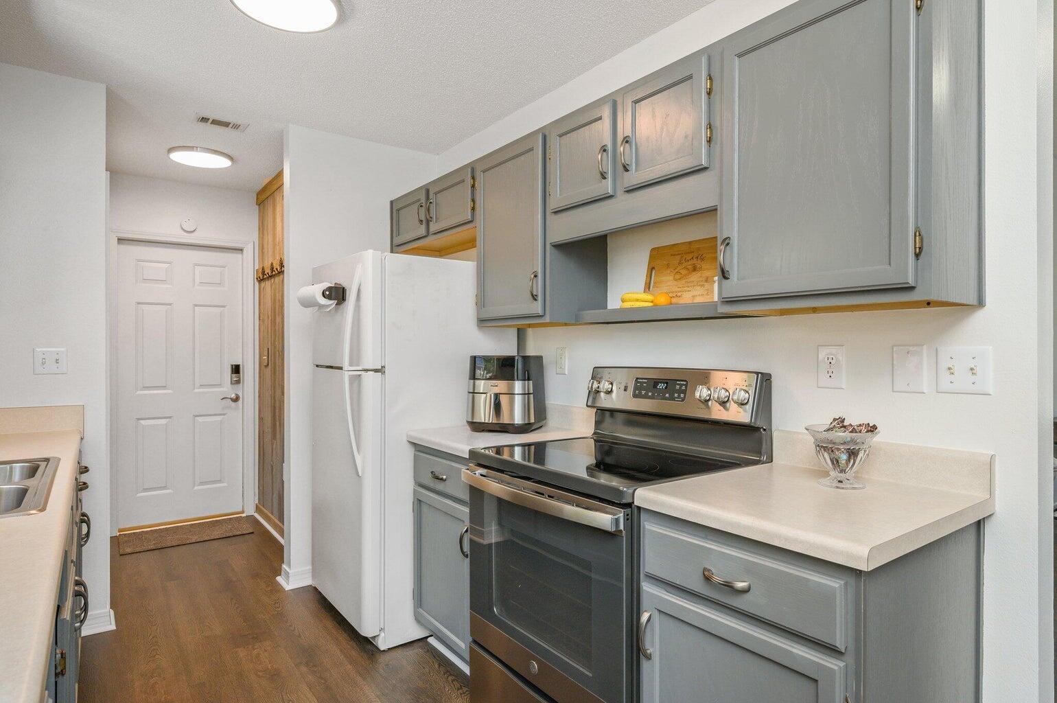 BRACKIN HEIGHTS S/D - Residential Lease