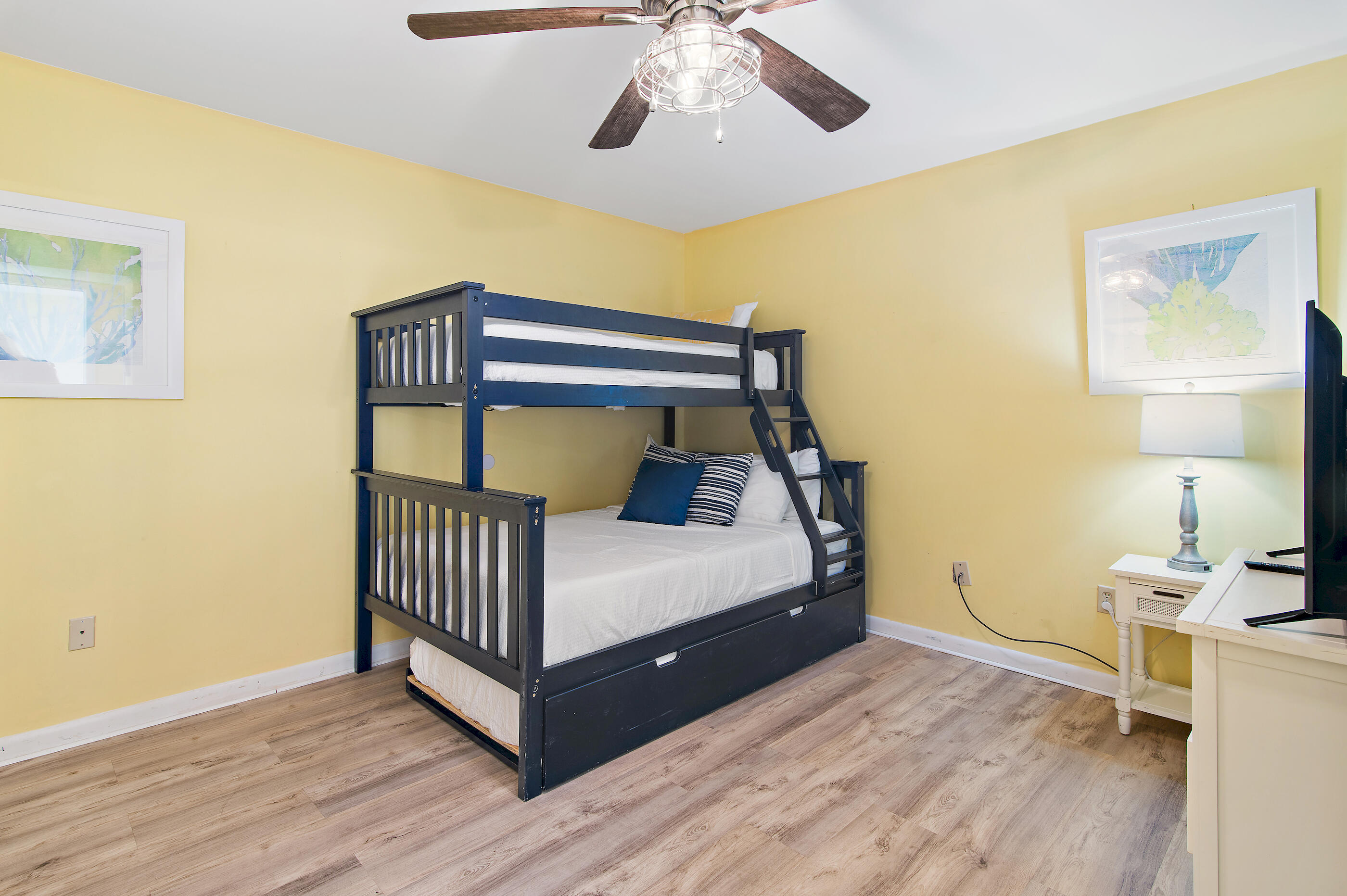 MAGNOLIA HOUSE - Residential