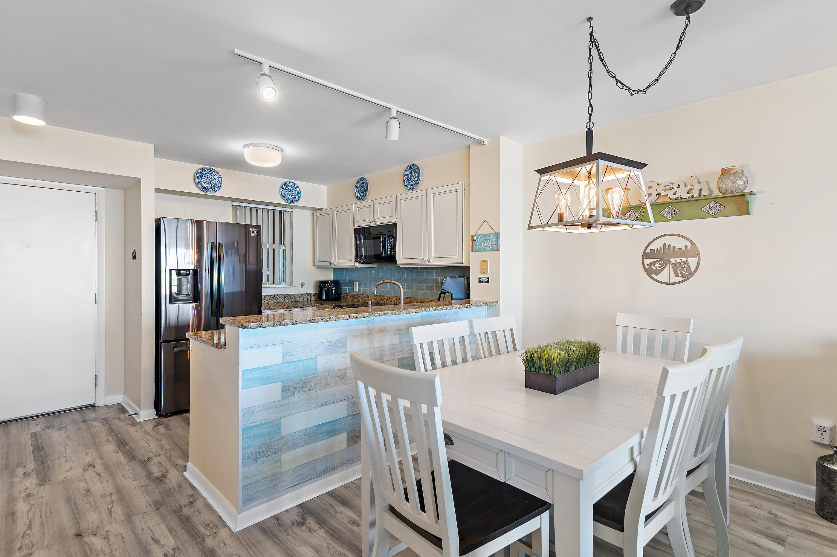 MAGNOLIA HOUSE - Residential