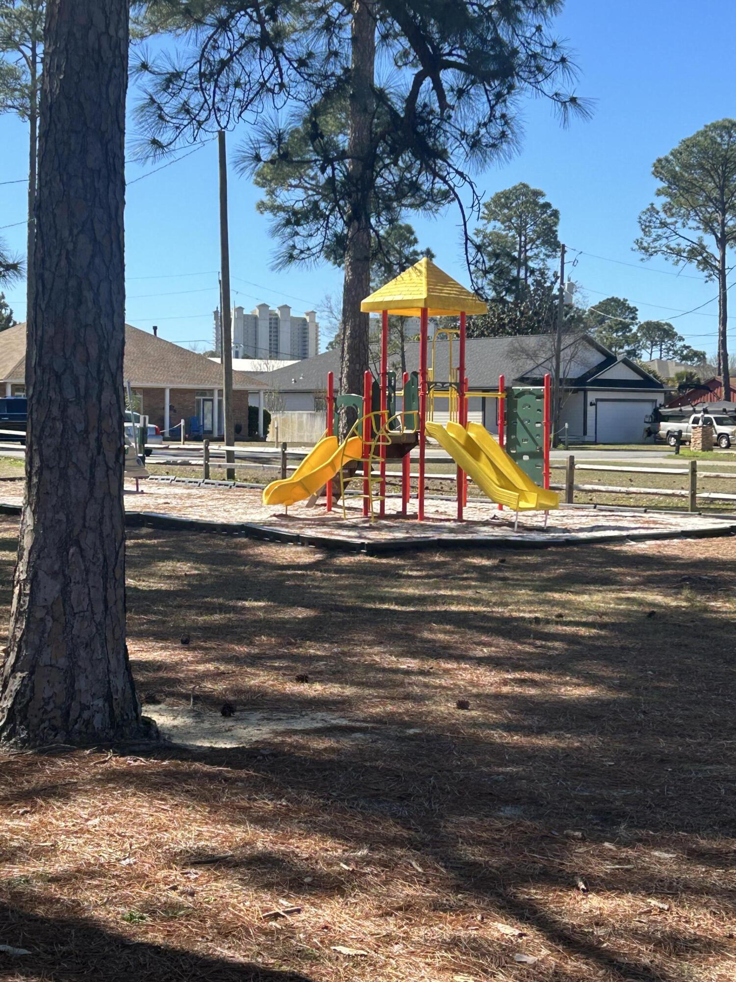 BAYSHORE GARDENS - Land