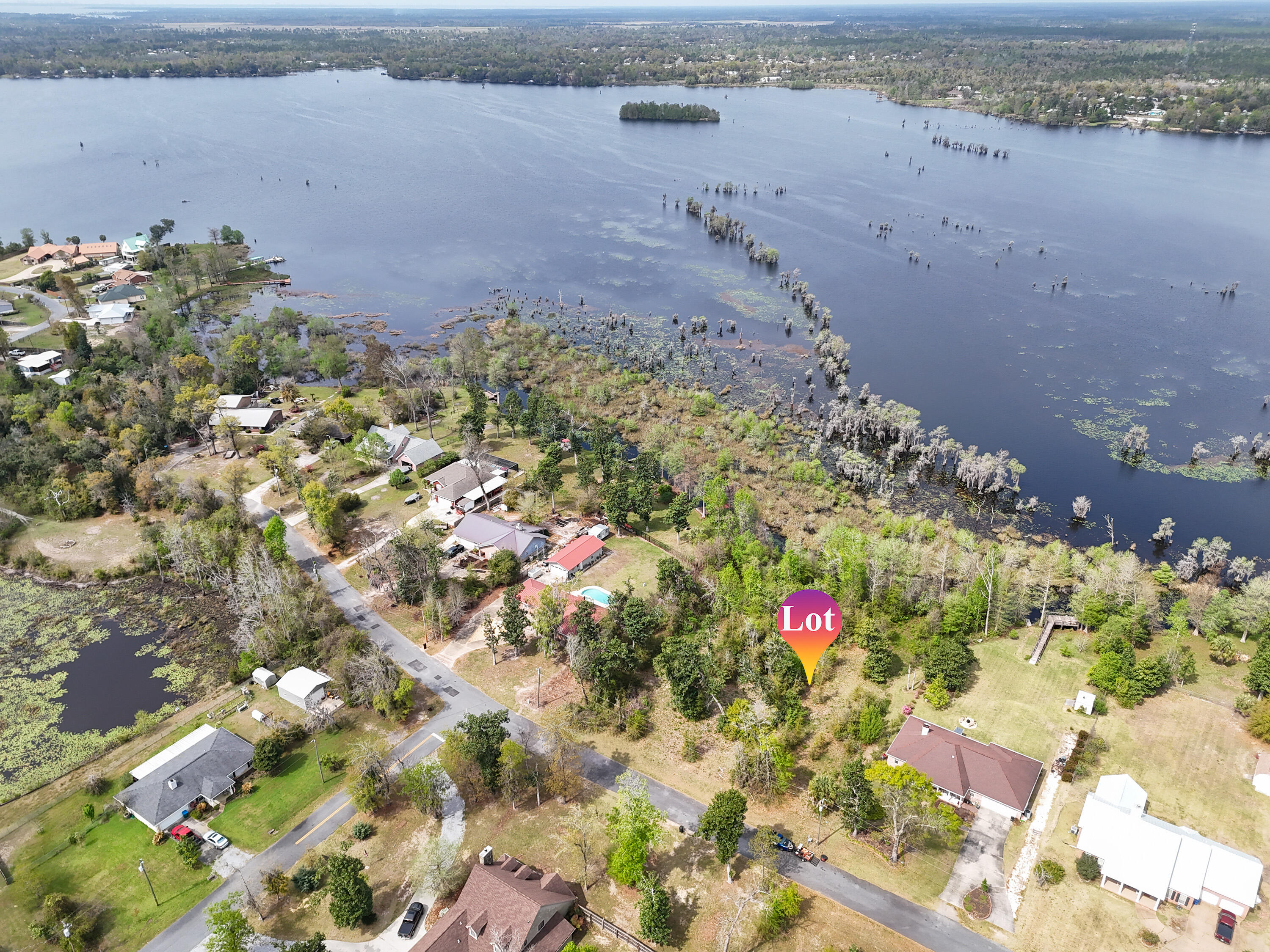 LAKE FOREST ESTATES - Land