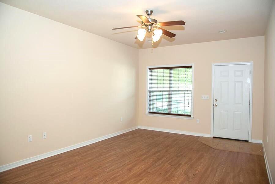 MERIDIAN SQUARE T/H - Residential Lease