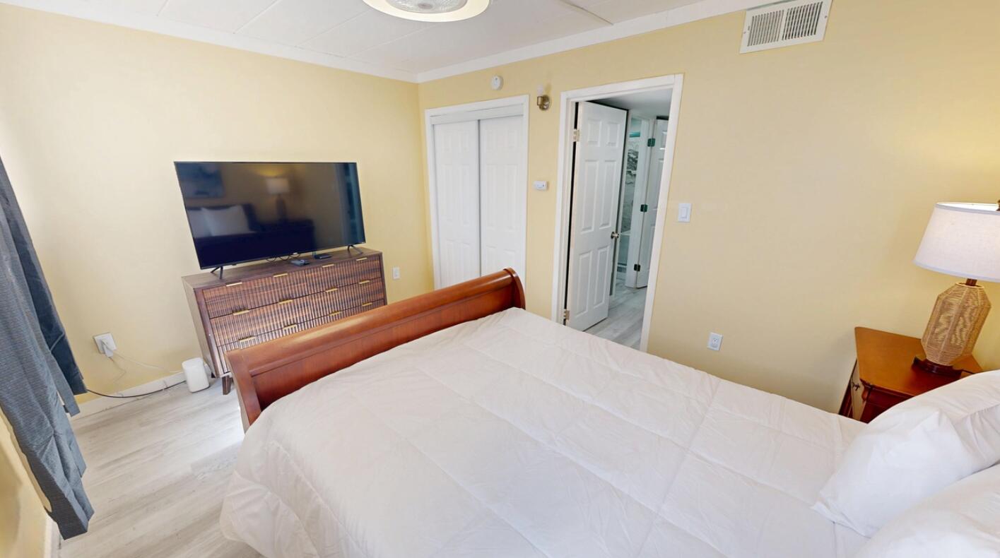 SEA PALM CONDO - Residential