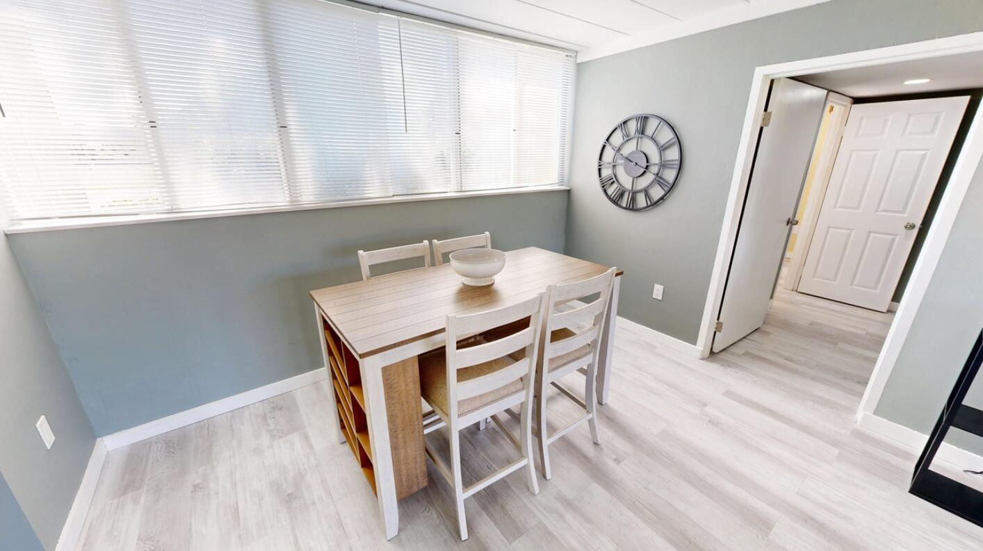 SEA PALM CONDO - Residential