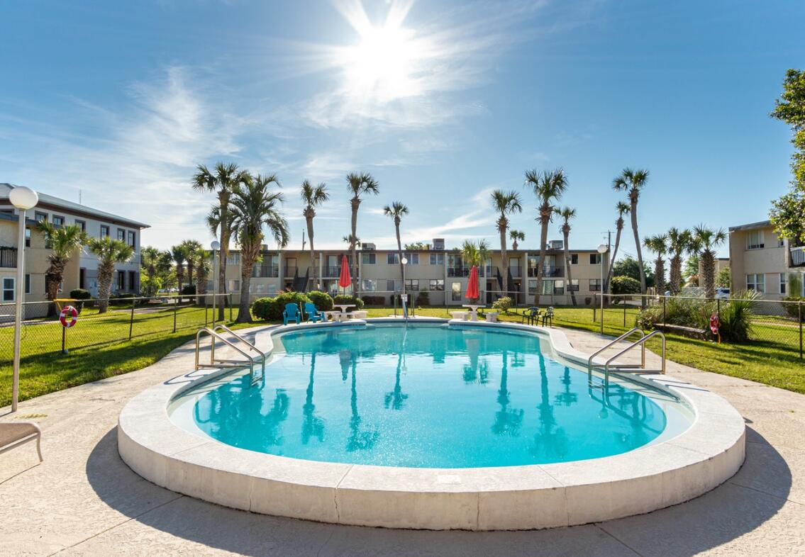 SEA PALM CONDO - Residential