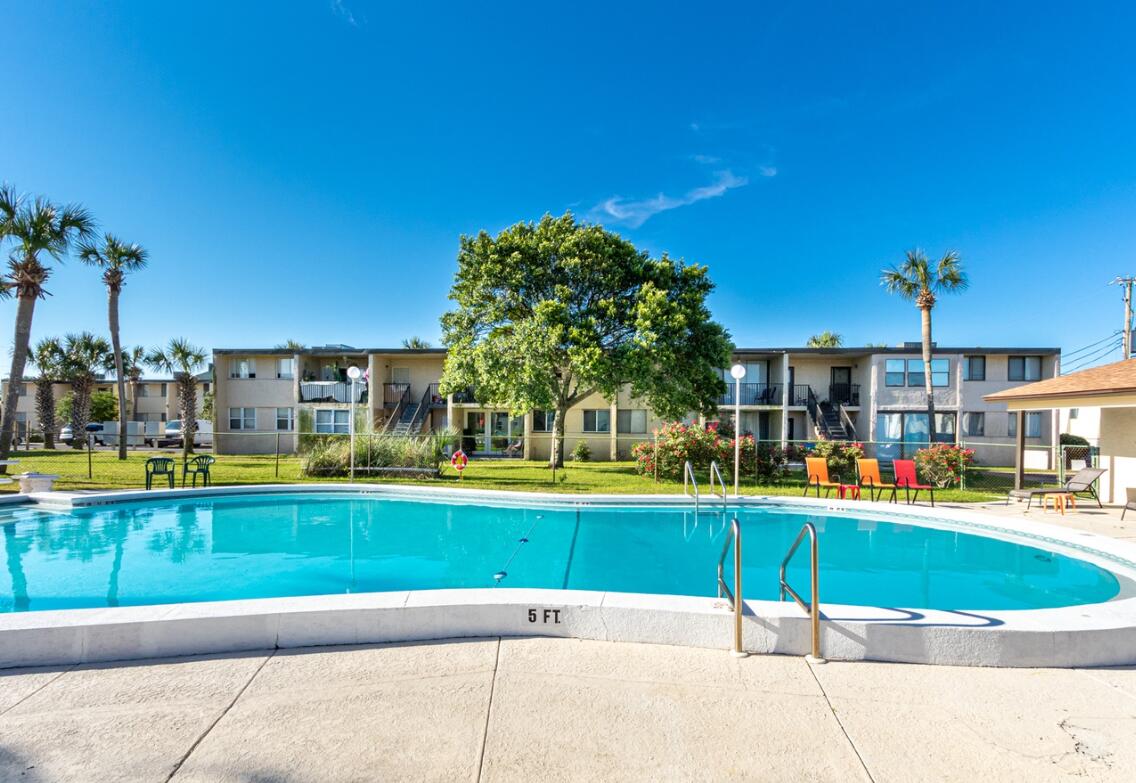 SEA PALM CONDO - Residential