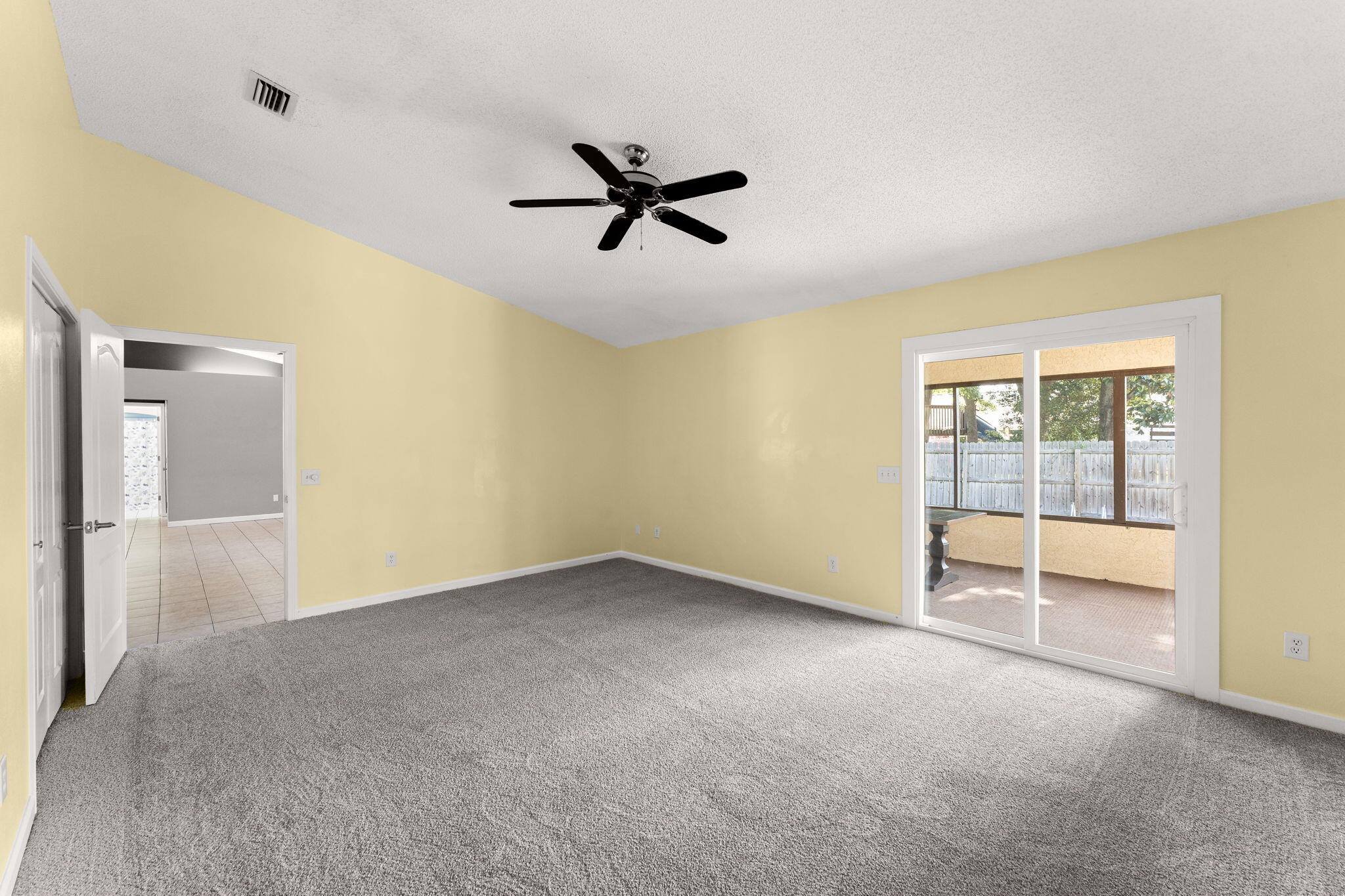 NORTH LAGOON OAKS 5th Addition - Residential