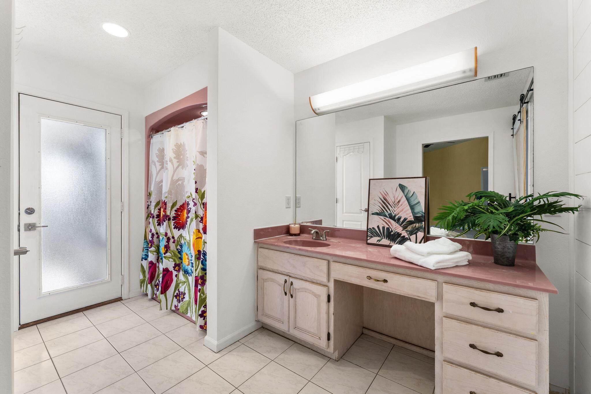 NORTH LAGOON OAKS 5th Addition - Residential